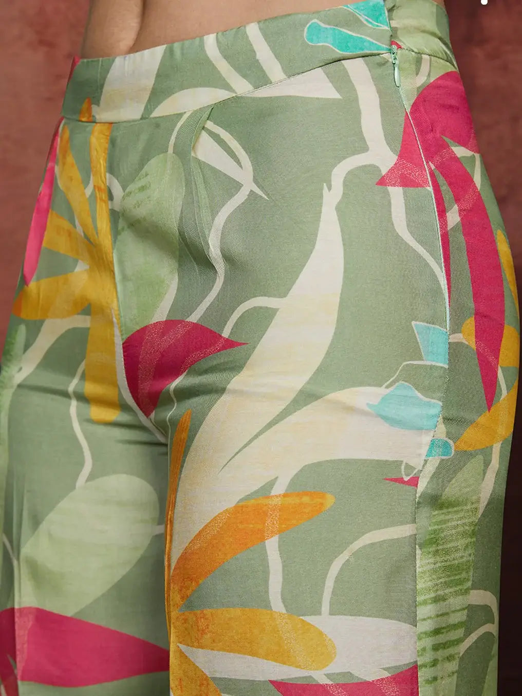 Terrific Green Printed Muslin Silk Evening Wear Co-Ord Suit