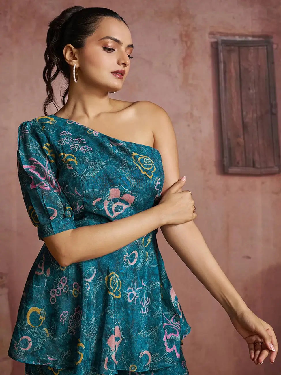 Superior Teal Blue Floral Printed Muslin Silk Cocktail Wear Peplum Co-Ord Set