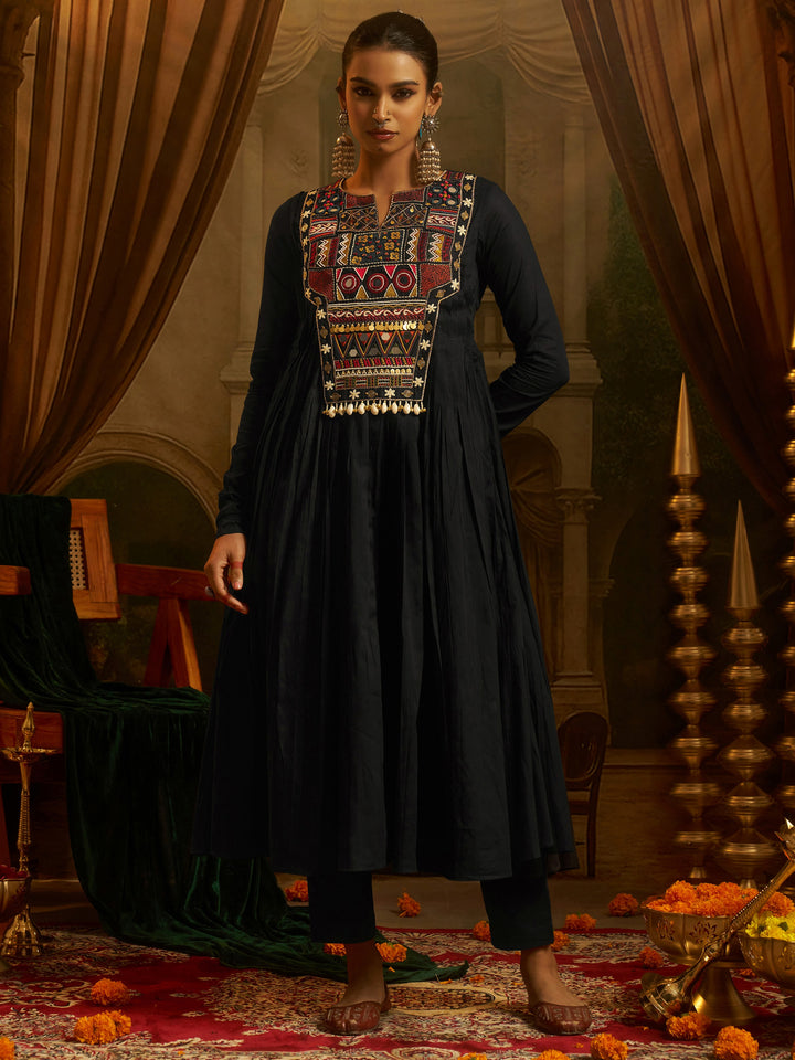 Stylish Black Thread Embroidery Cotton Festive Wear Kurti Set