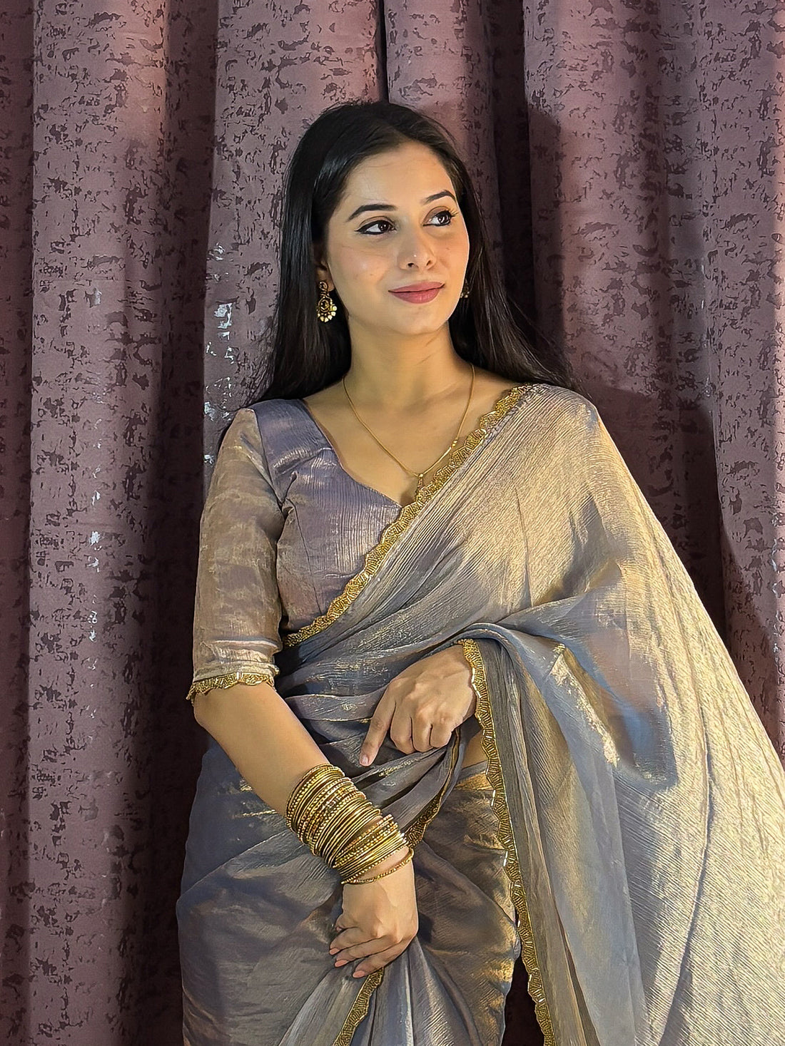 Tantalizing Grey Fendi Silk Two Tone Saree With Blouse