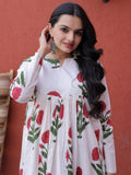 Beautiful White Floral Printed Cotton Casual  Wear Kurta With Pant