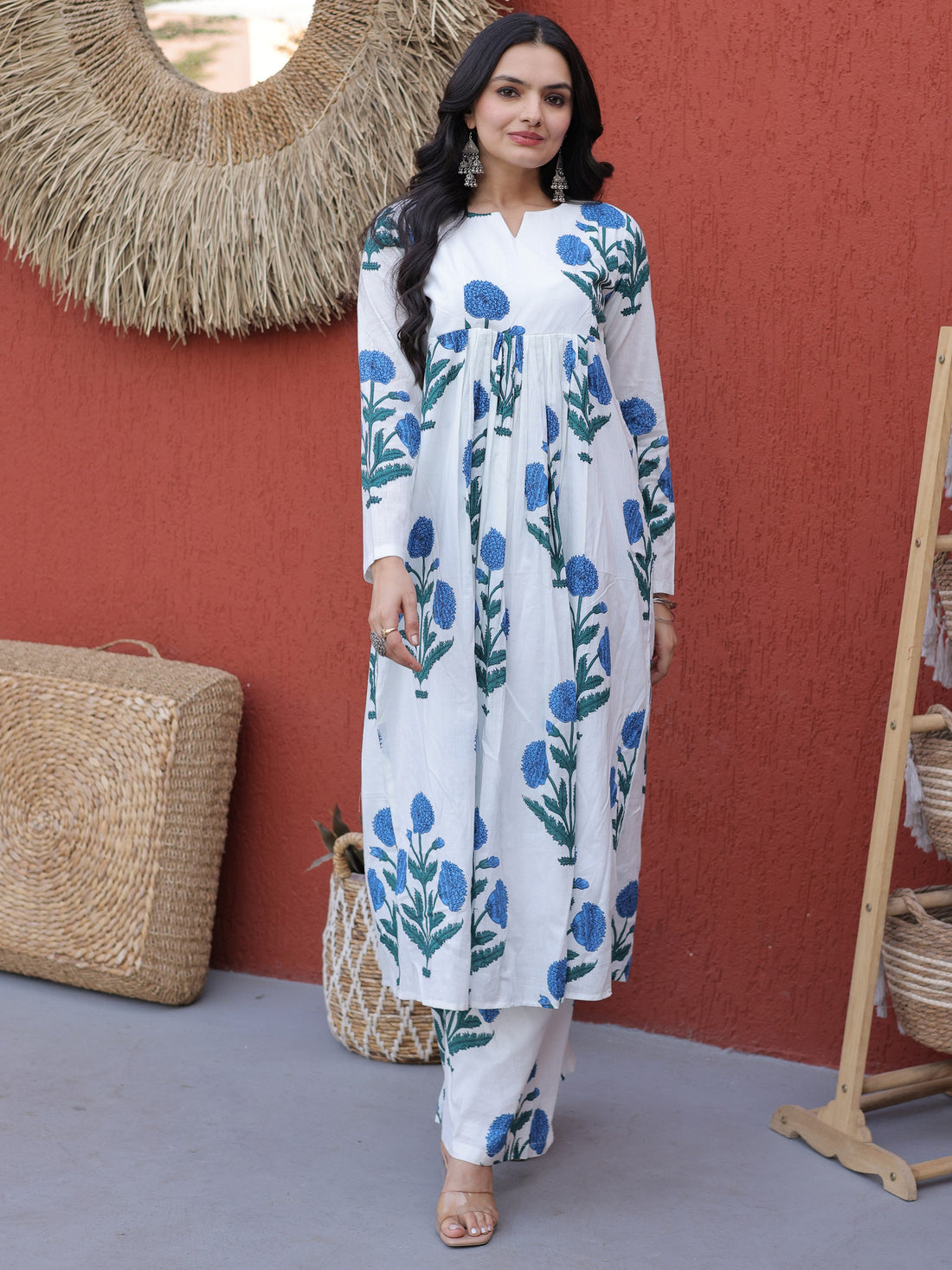 Awesome White Floral Printed Cotton Office Wear Kurta With Pant