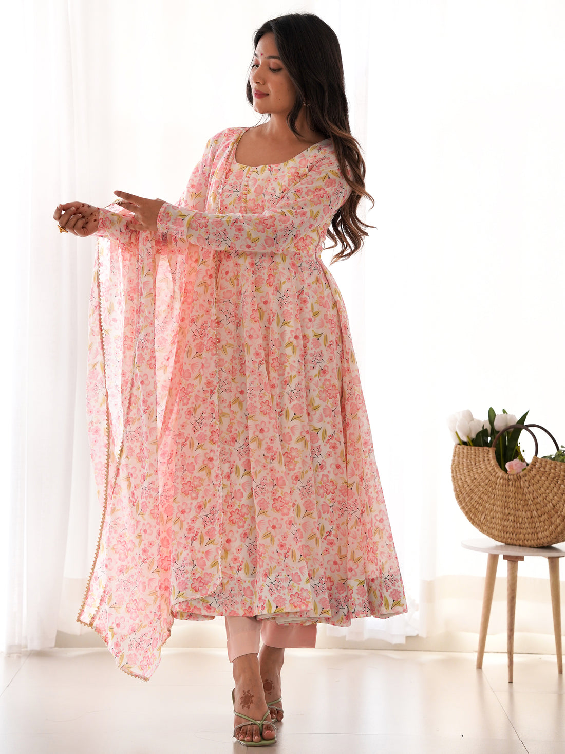 Dazzling White Floral Printed Chiffon Casual Wear Pant Suit With Dupatta