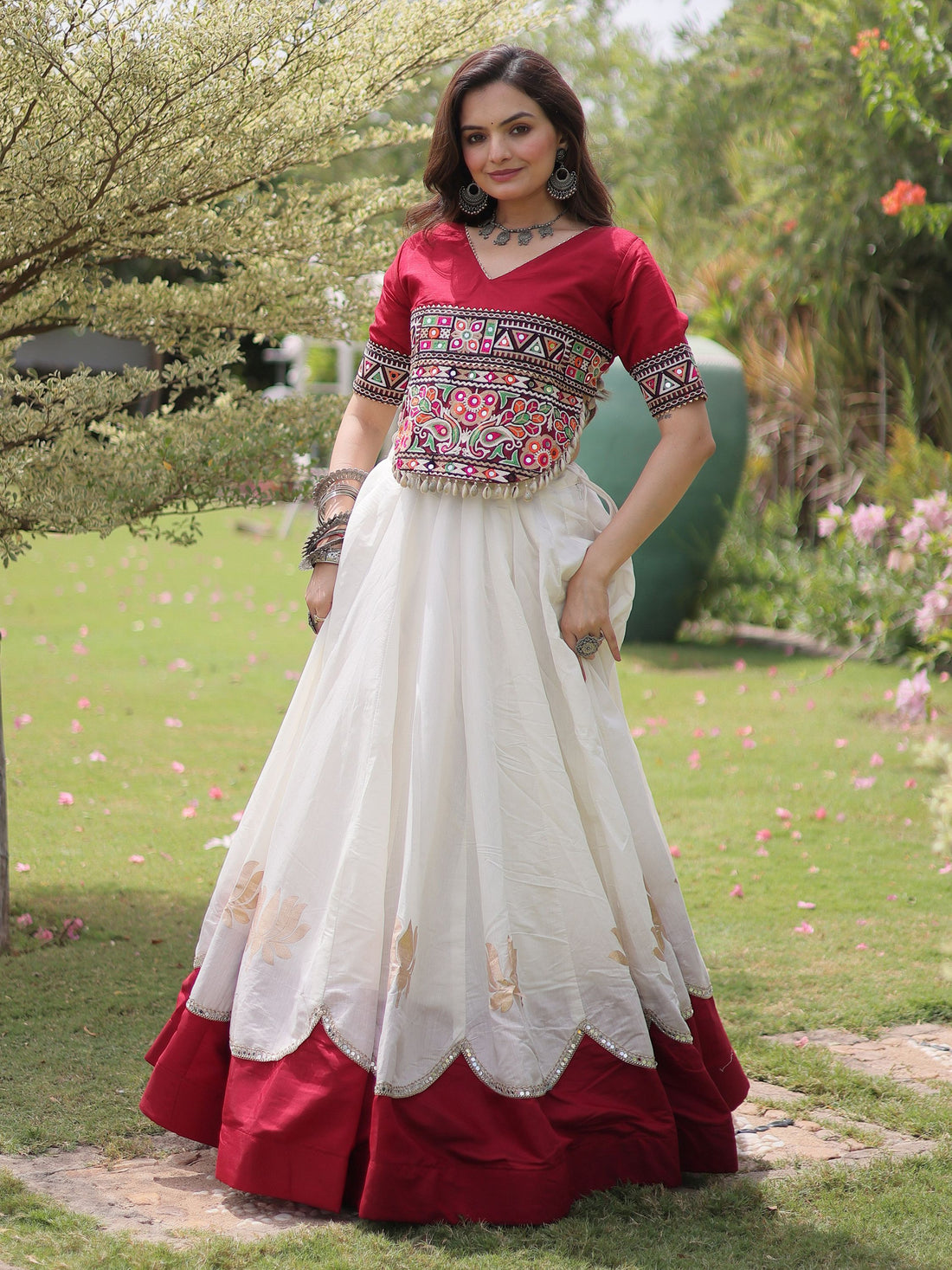Exquisite White Gamthi Work Silk Navratri Wear Lehenga Choli