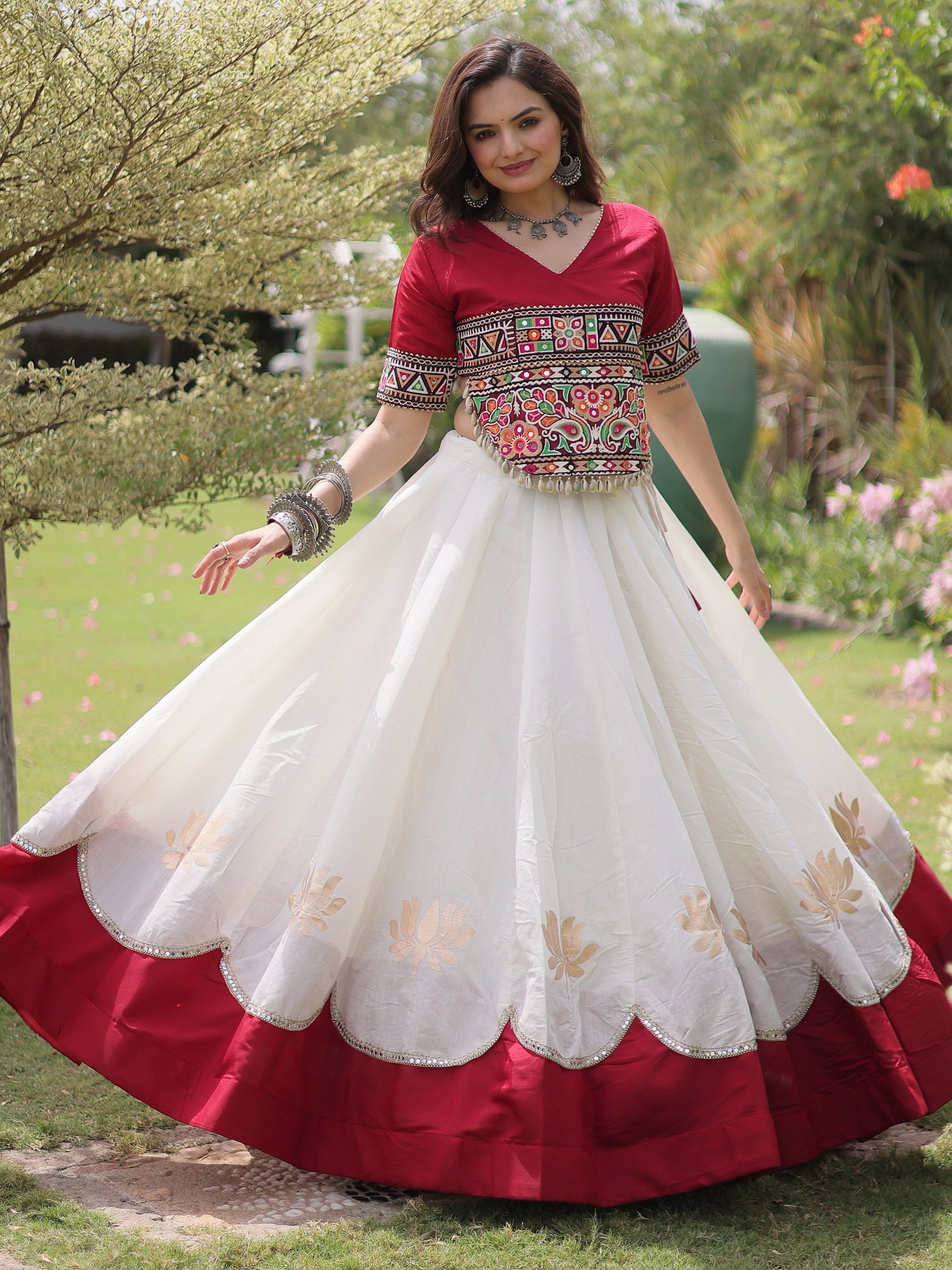 Exquisite White Gamthi Work Silk Navratri Wear Lehenga Choli
