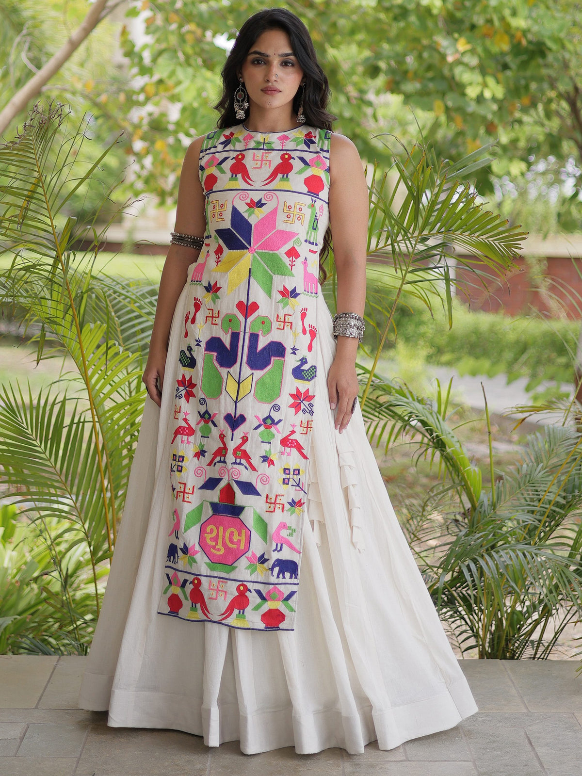 Graceful White Gamthi Embroidered Cotton Navratri Wear Lehenga Choli