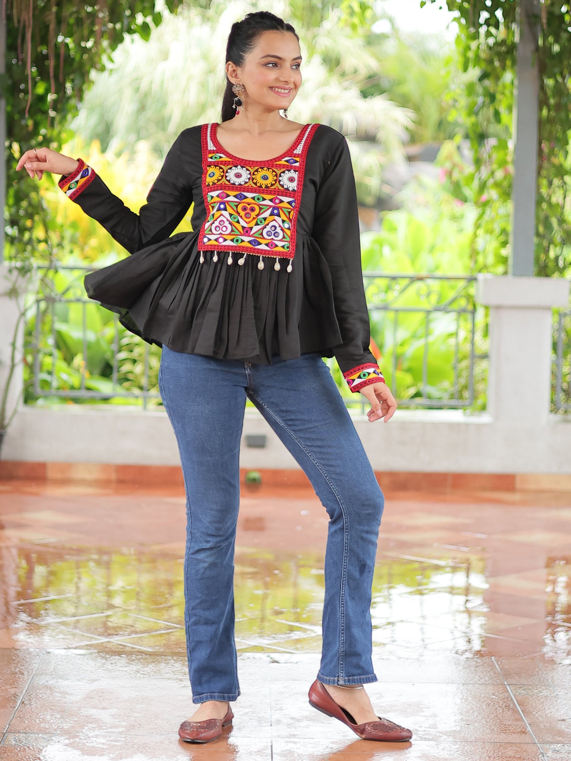 Pretty Black Gamthi Work Silk Navratri Special Kediya Style Top