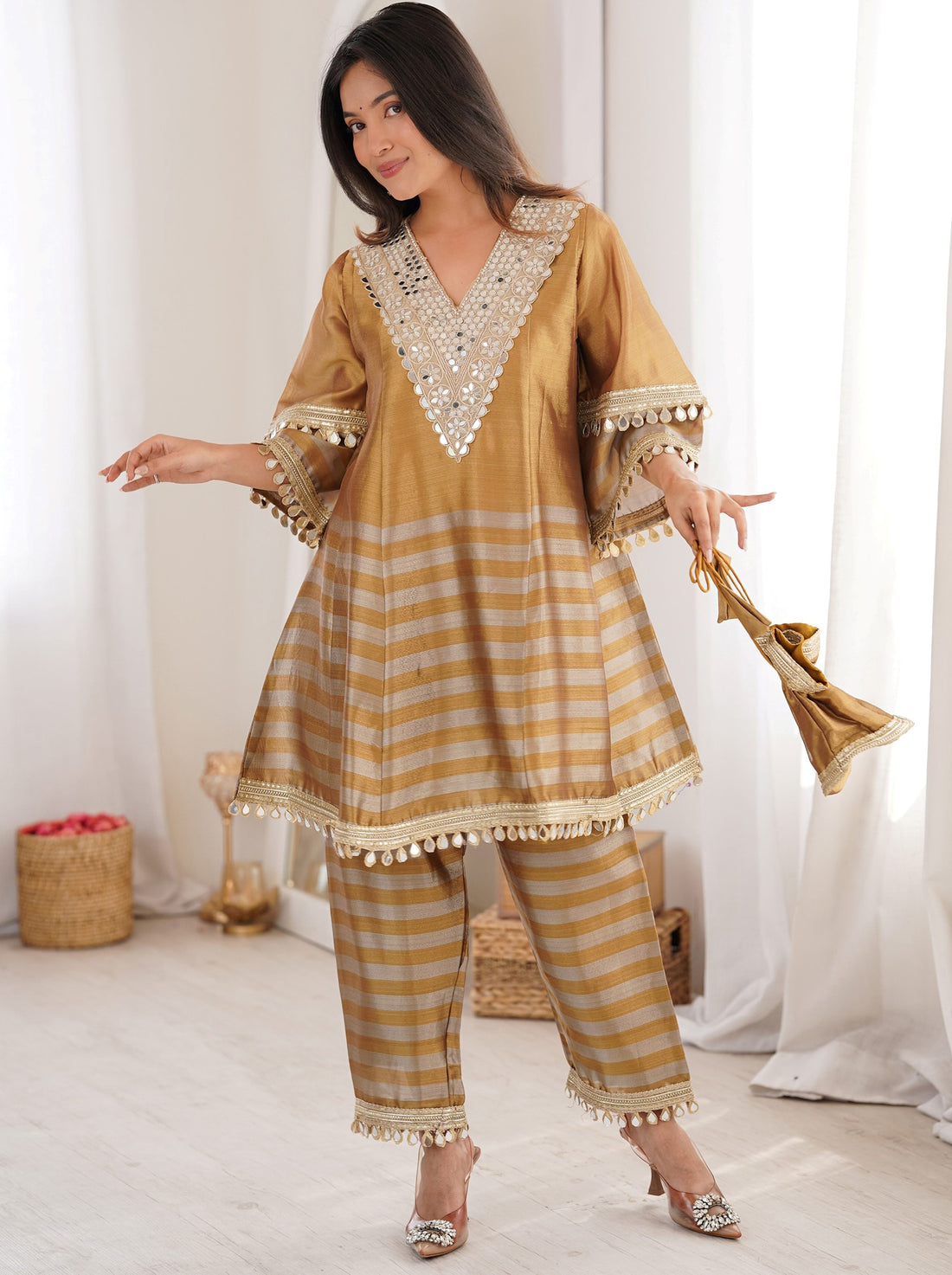 Stunning Golden Mirror Work Tissue  Co-Ord Set With Batwa