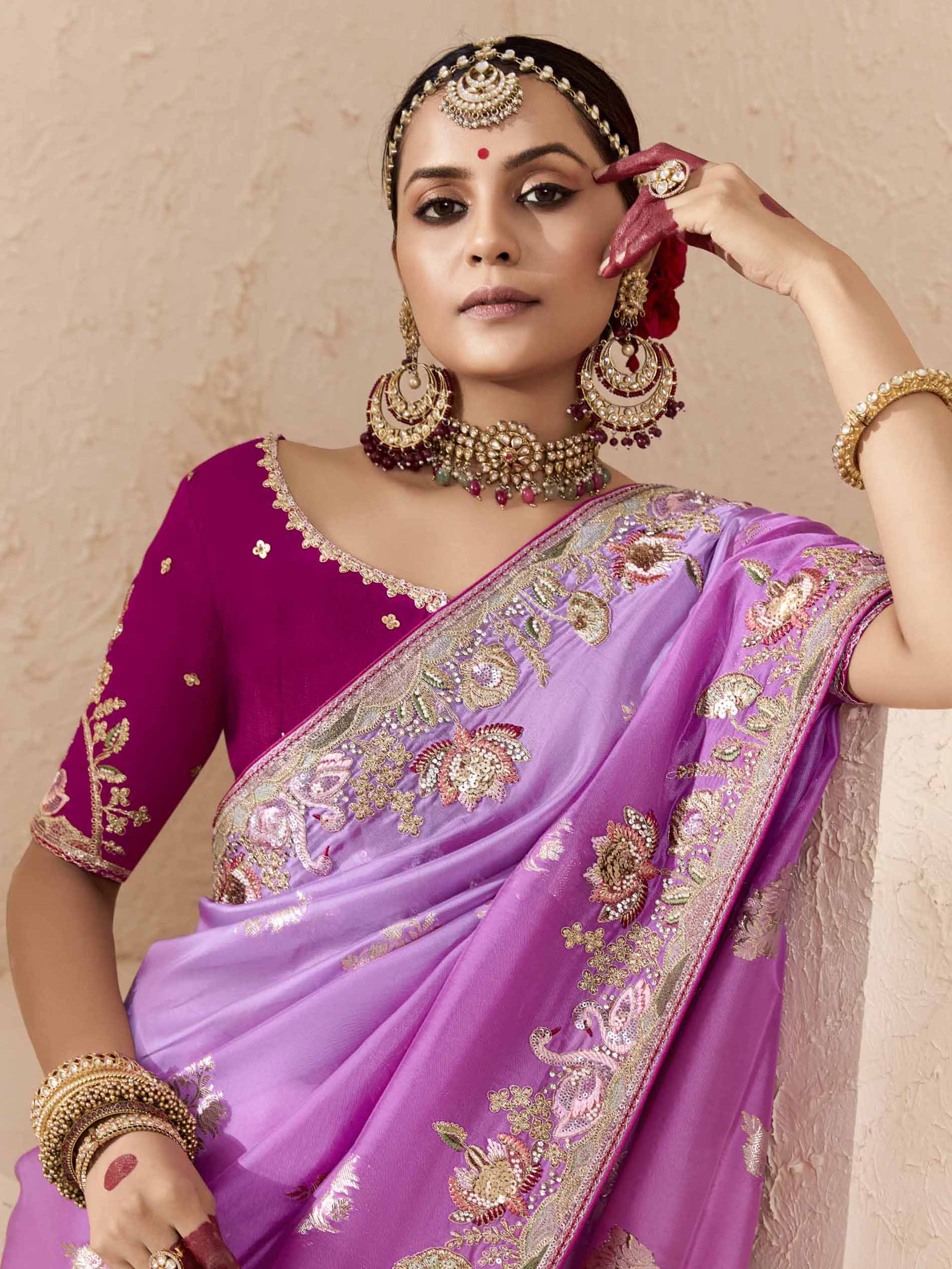 Tantalizing Purple Thread Embroidered Viscose Engagement Wear Saree
