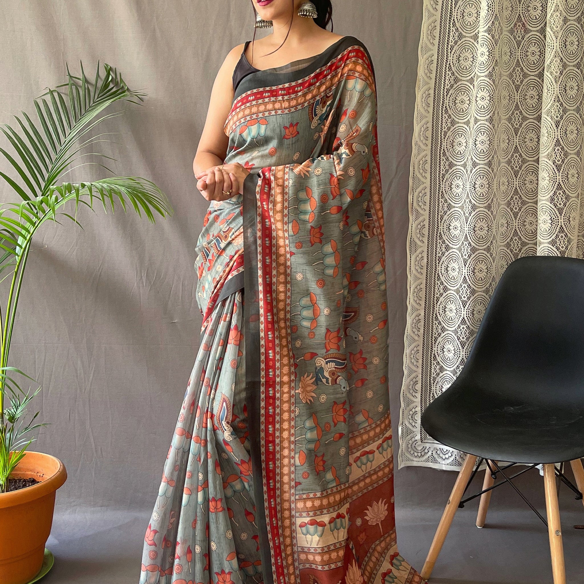 Elegant Grey Kalamkari Print Cotton Festival Wear Saree With Blouse