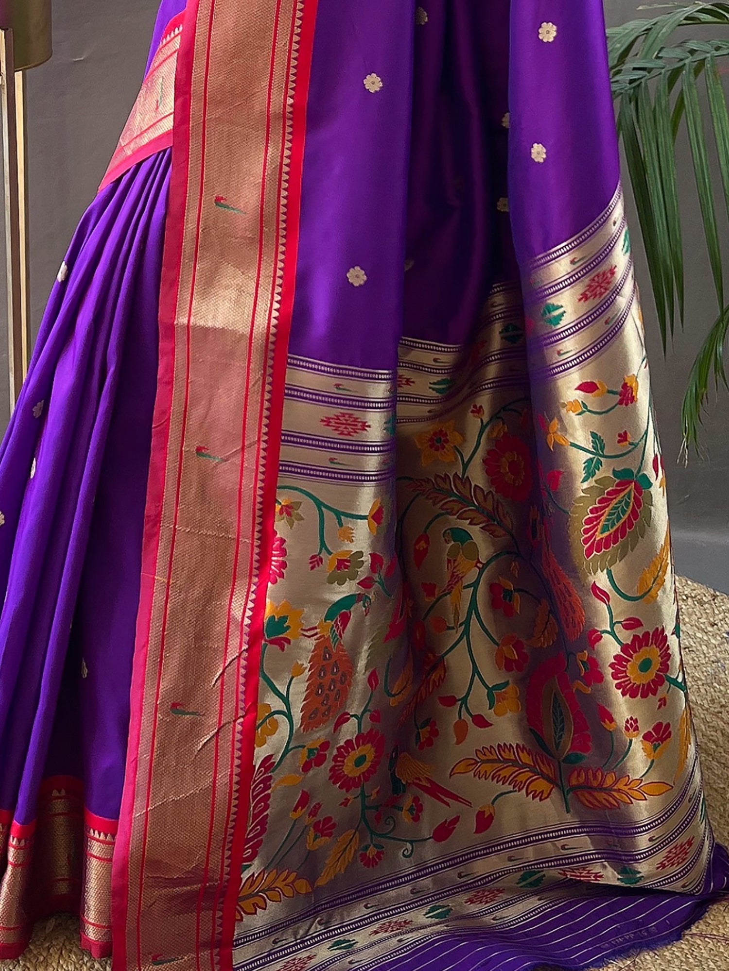 Ravished Purple Zari Weaving Paithani Silk Saree With Blouse