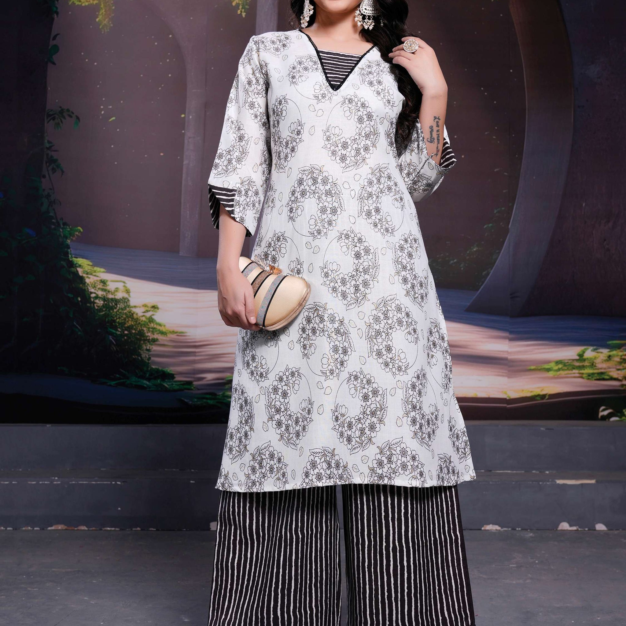 Stylish Black Floral Printed Cotton Casual Wear Palazzo Suit