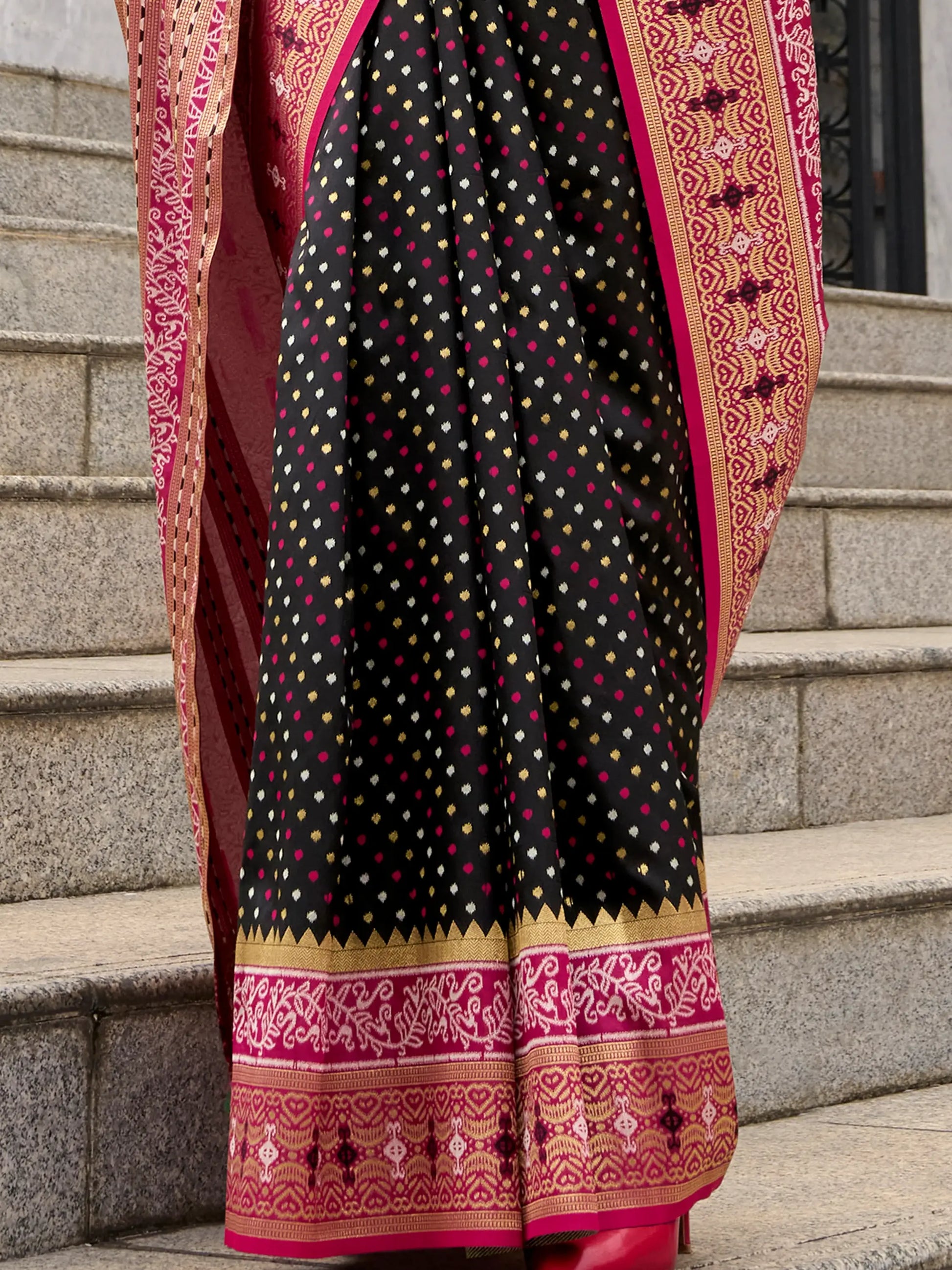 Adorable Black Weaving Banarasi Silk Traditional Saree With Blouse - Zeel Clothing