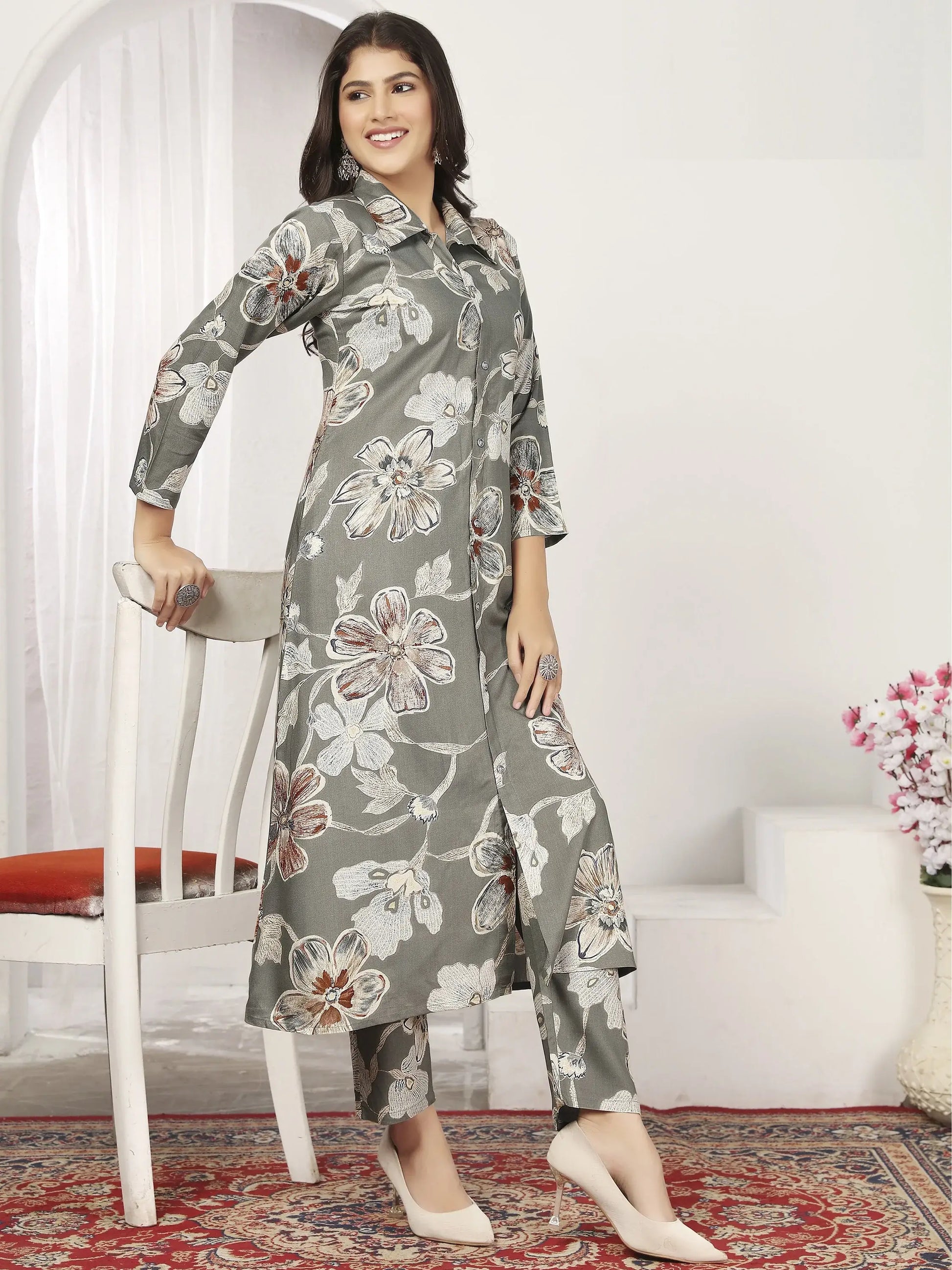 Adorable Grey Floral Printed Chanderi Silk Kurti With Pant - Zeel Clothing