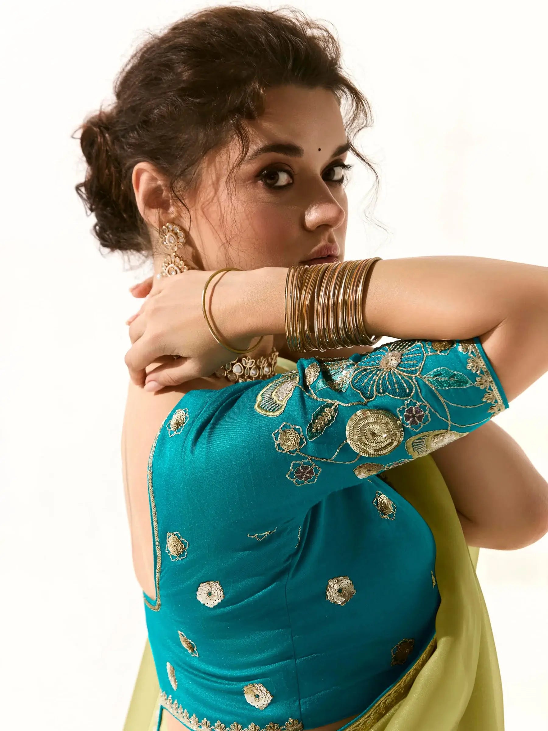 Adorable Light Green Thread Work Tissue Silk Saree With Blouse - Zeel Clothing