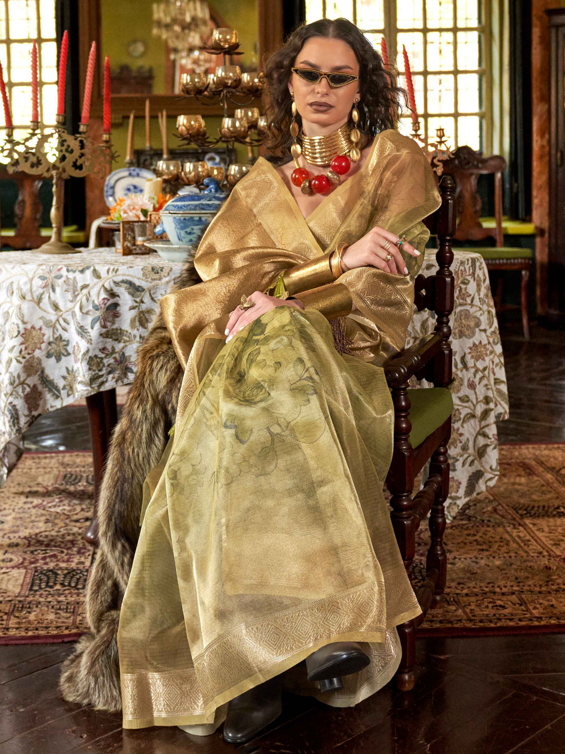 Aesthetic Green Floral Printed Organza Mehendi Wear Saree With Blouse