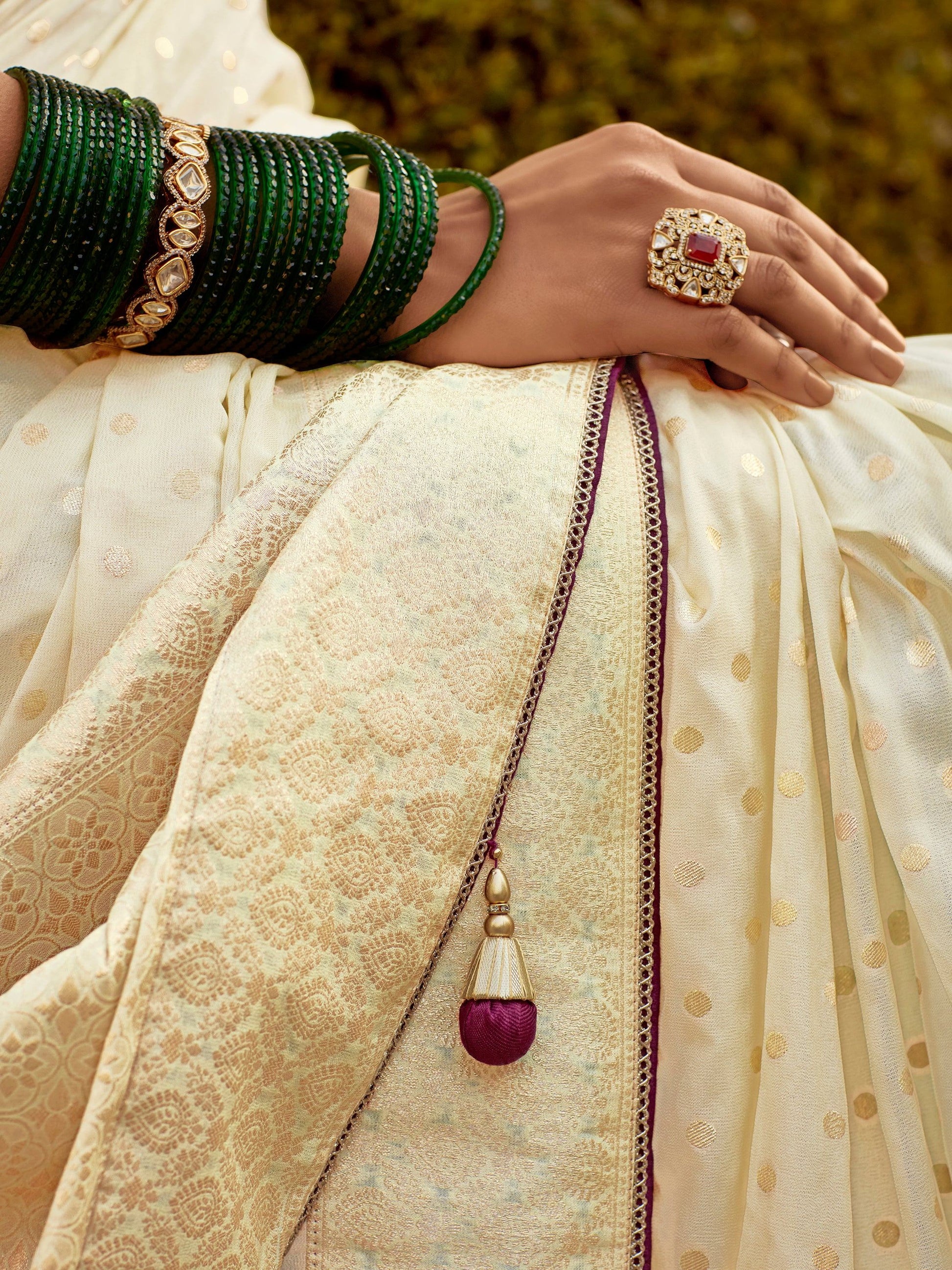 Alluring Off-White Zari Weaving Dola Silk Festive Wear Saree With Blouse - Zeel Clothing