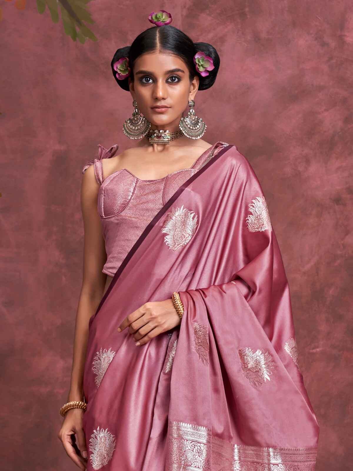 Alluring Pink Zari Weaving Silk Traditional Saree With Blouse - Zeel Clothing