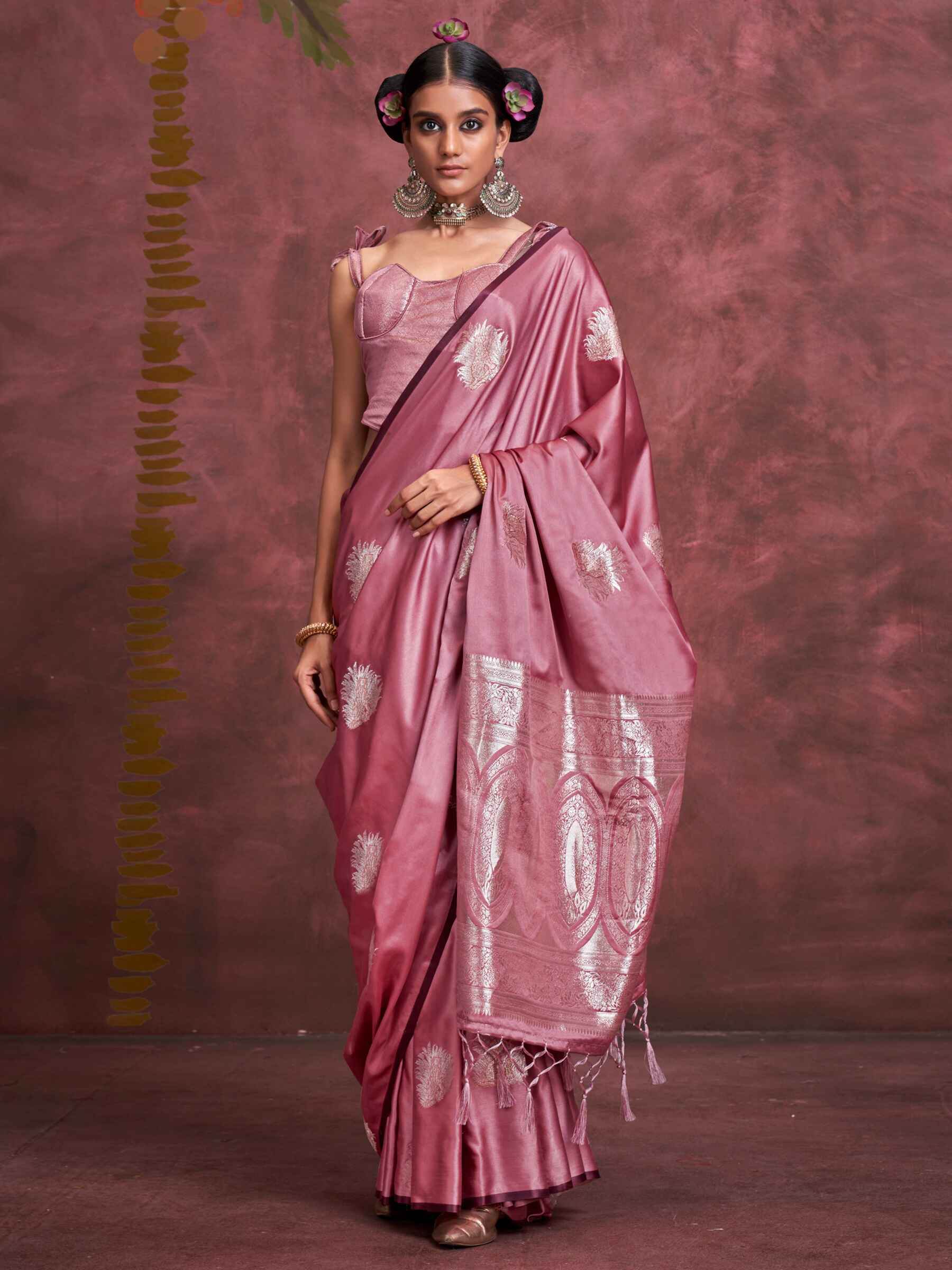 Alluring Pink Zari Weaving Silk Traditional Saree With Blouse - Zeel Clothing