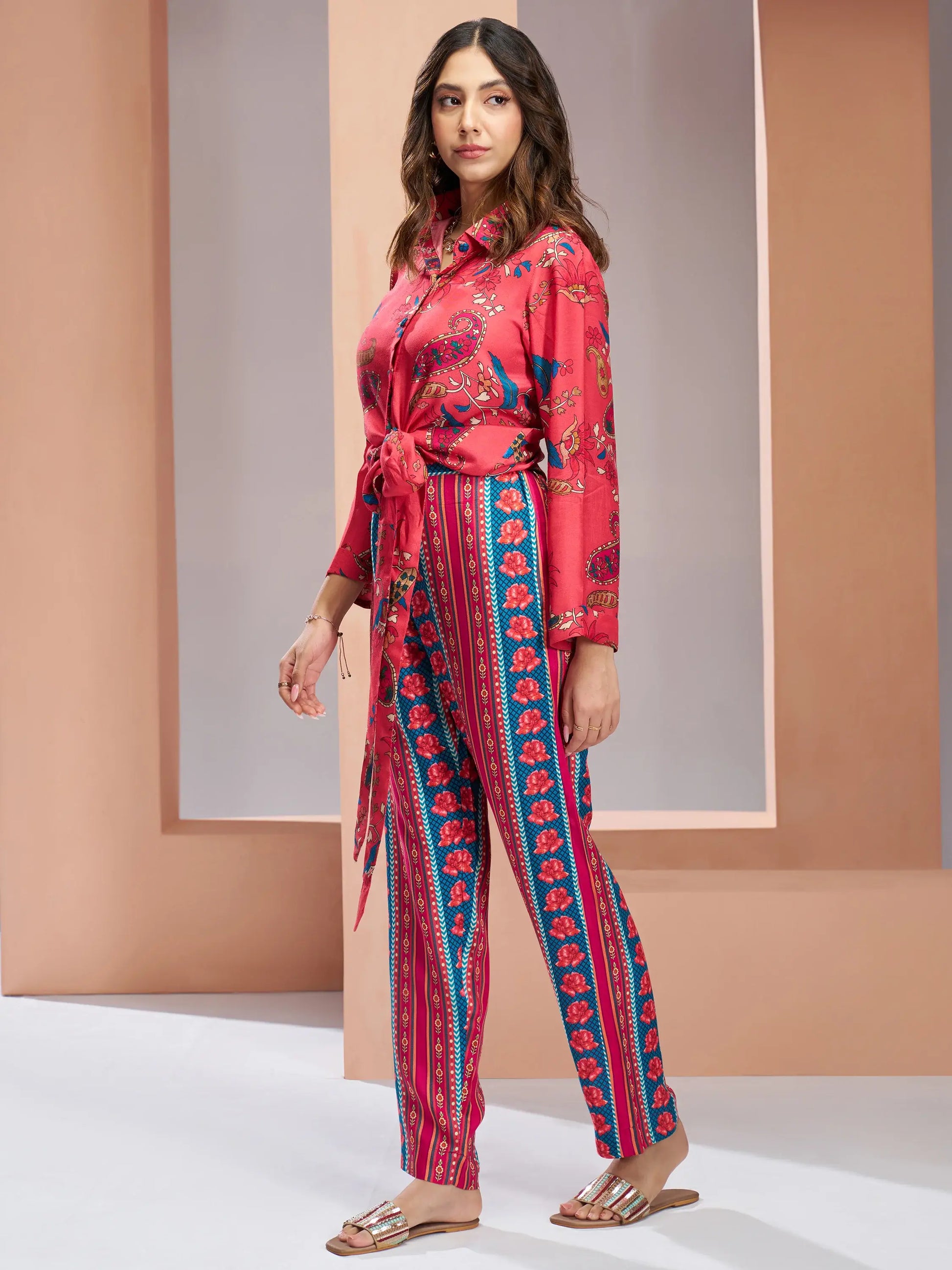 Amazing Coral Pink Digital Printed Muslin Silk Co-Ord Set - Zeel Clothing