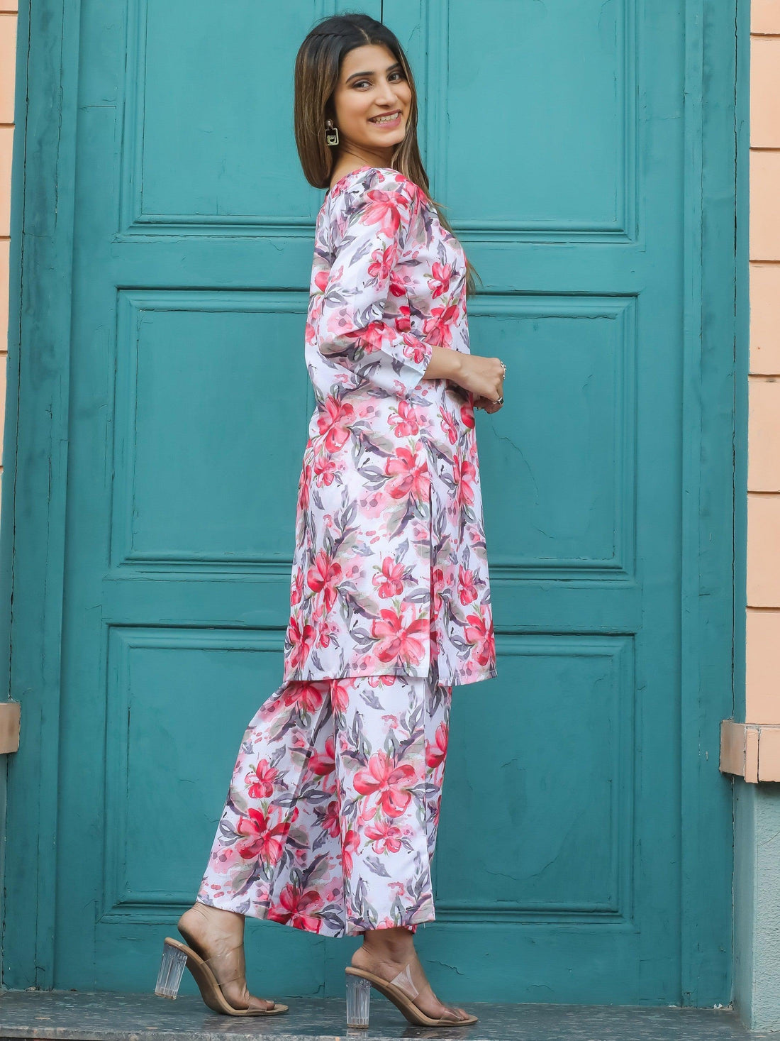 Amazing Multi-Color Floral Printed Cotton Top Palazzo Co-Ord Set