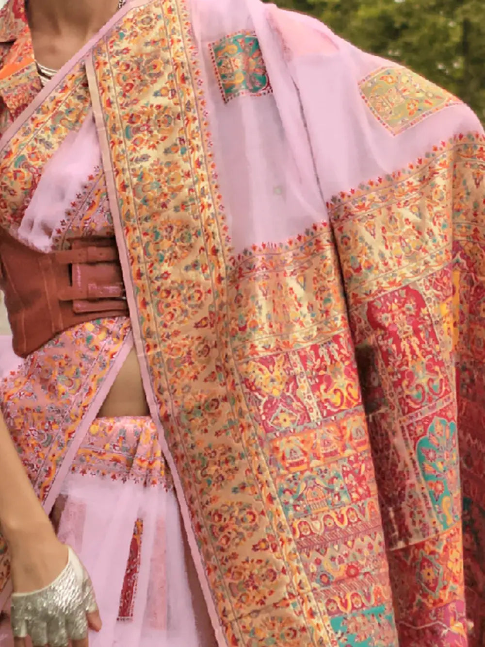 Astonishing Light Pink Zari Weaving Silk Saree With Blouse - Zeel Clothing