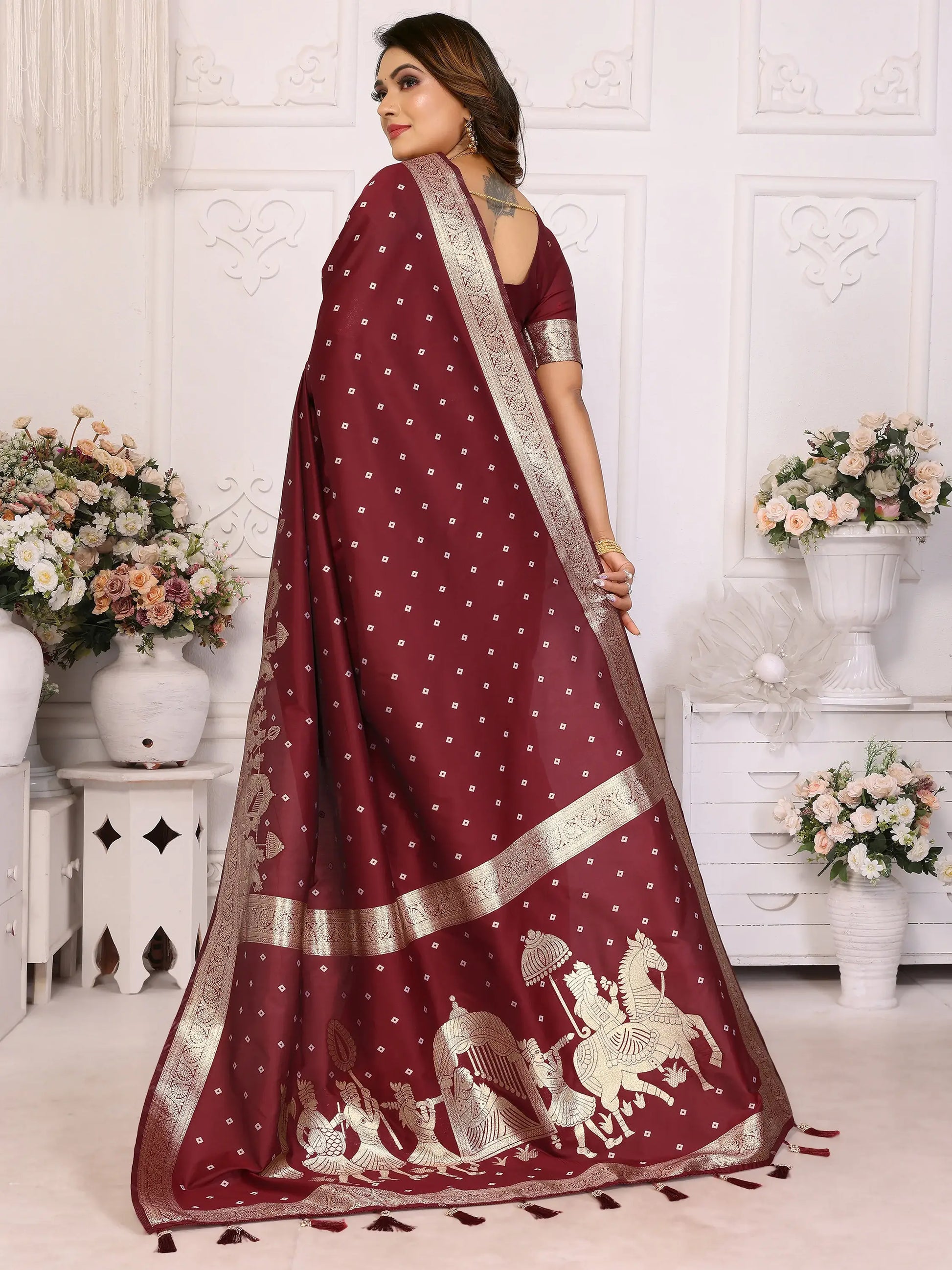 Astonishing Maroon Zari Weaving Kochi Silk Festive Wear Saree With Blouse - Zeel Clothing