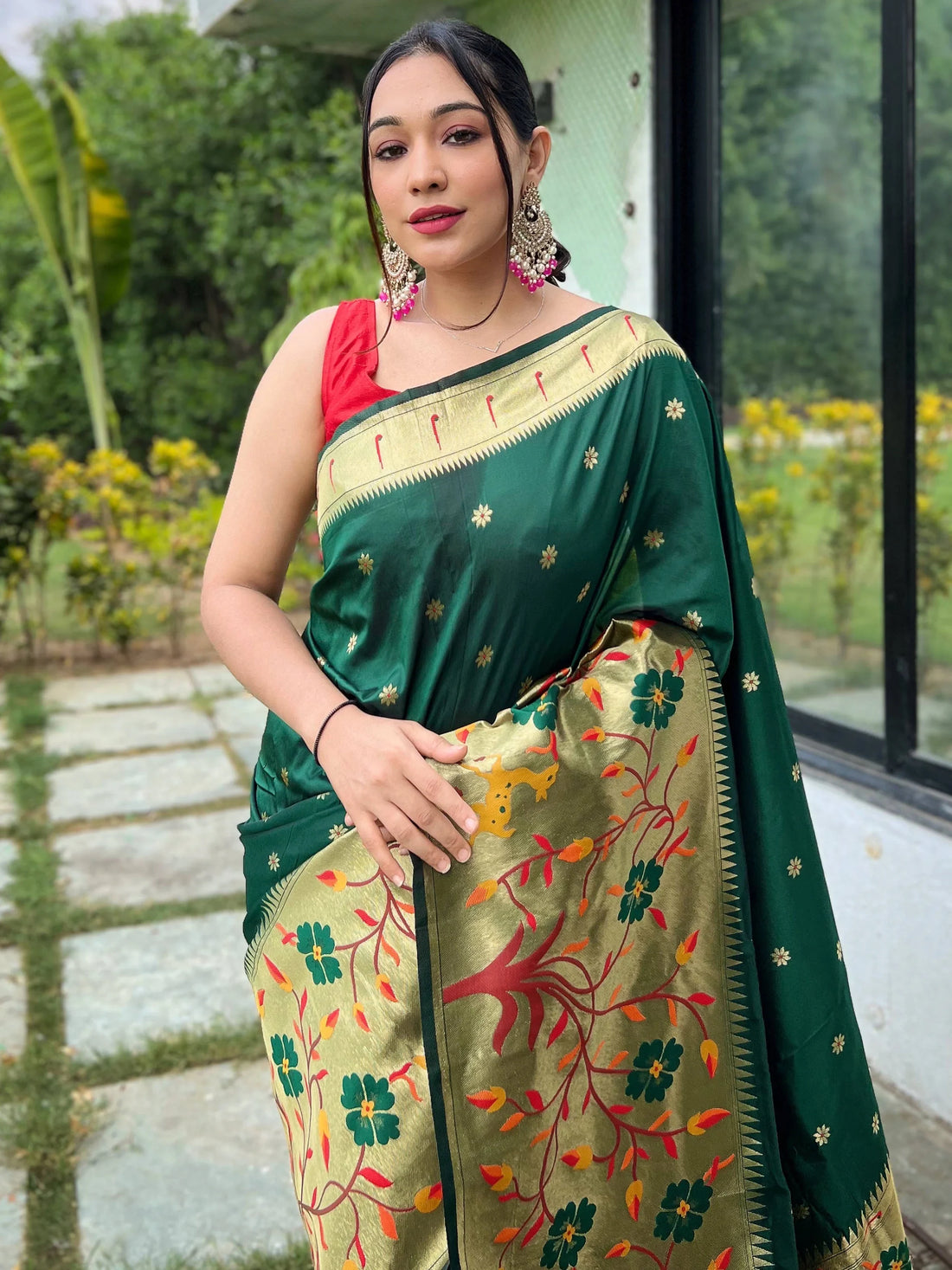 Attractive Green Woven Paithani Silk Classic Saree With Blouse - Zeel Clothing