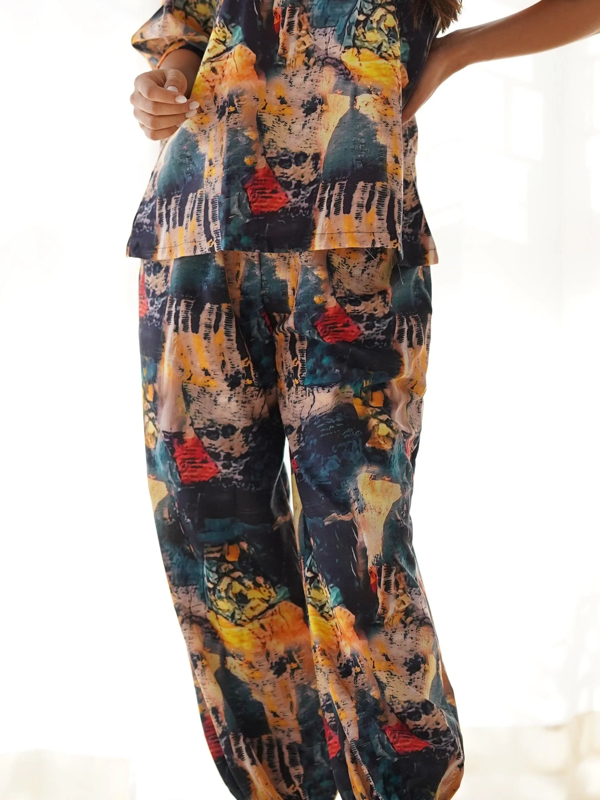 Attractive Multi-Color Digital Printed Rayon Stylish Co-Ord Set