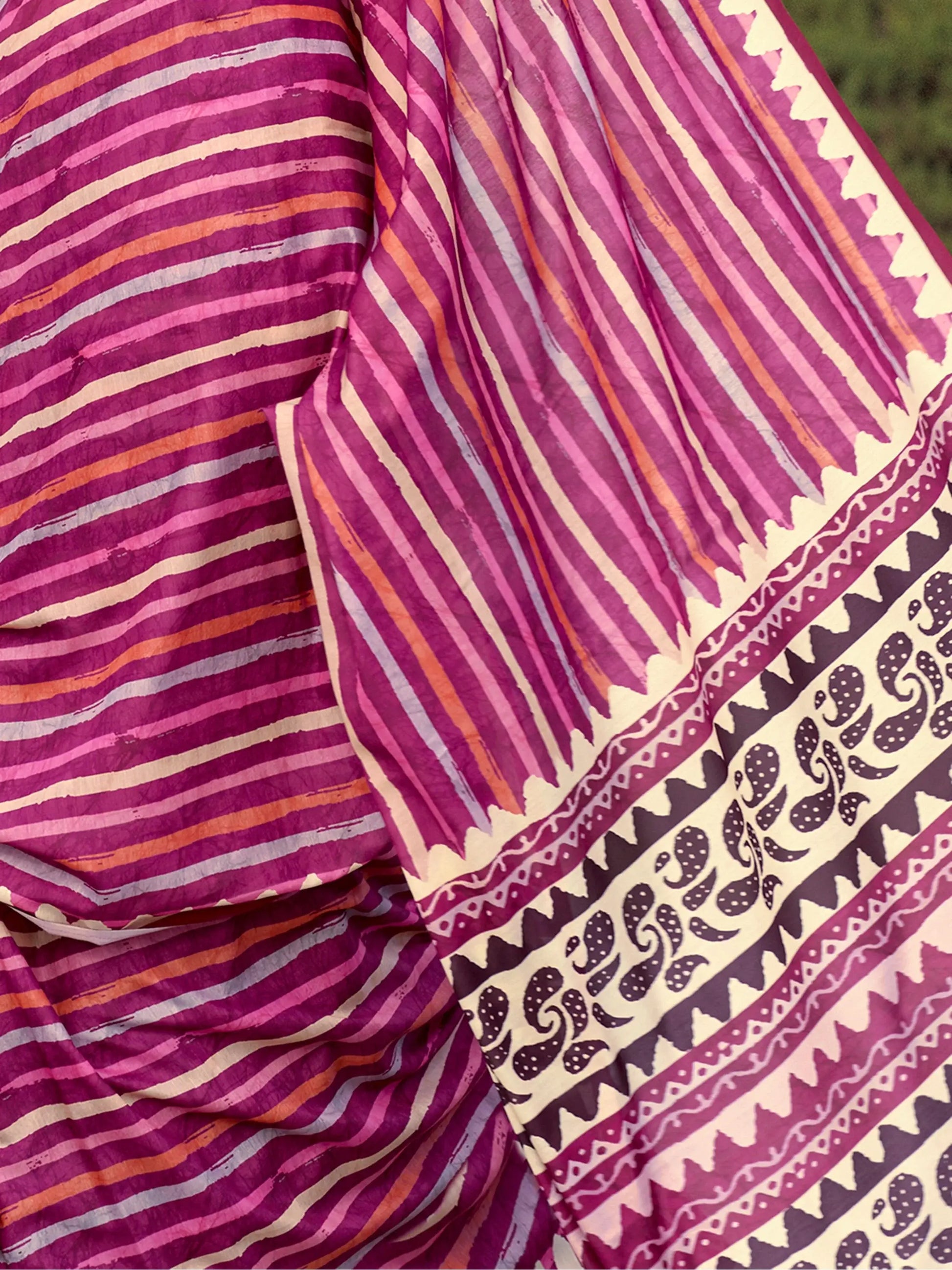 Beautiful Magenta Printed Silk Casual Wear Saree With Blouse - Zeel Clothing