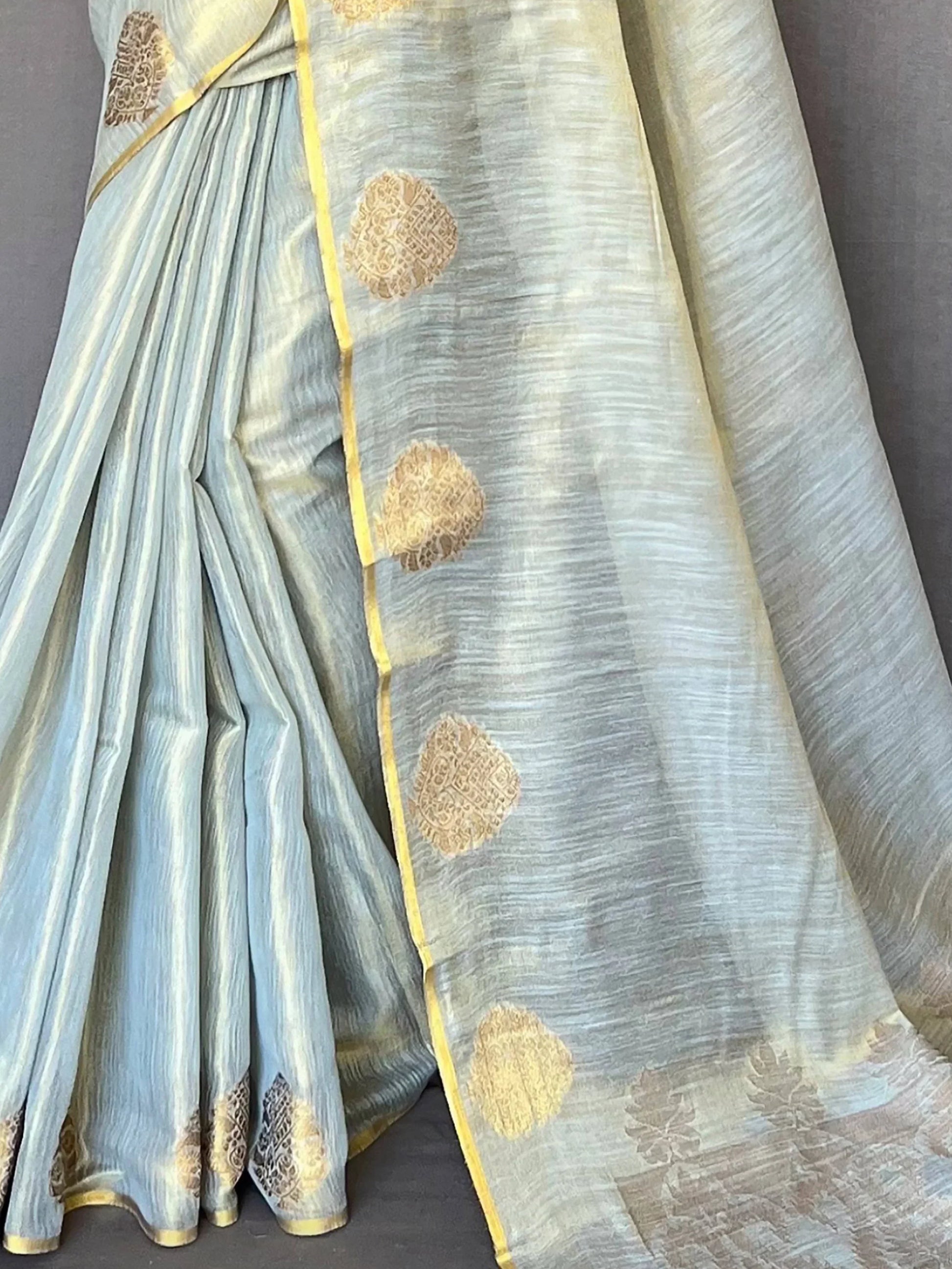 Beautiful Off White Woven Silk Event Wear Saree With Blouse - Zeel Clothing