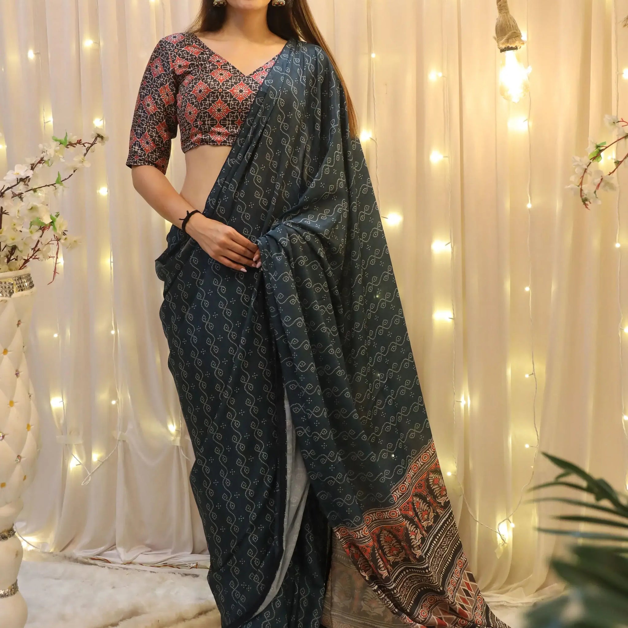 Beautiful Teal Blue Digital Printed Crepe Saree With Blouse - Zeel Clothing