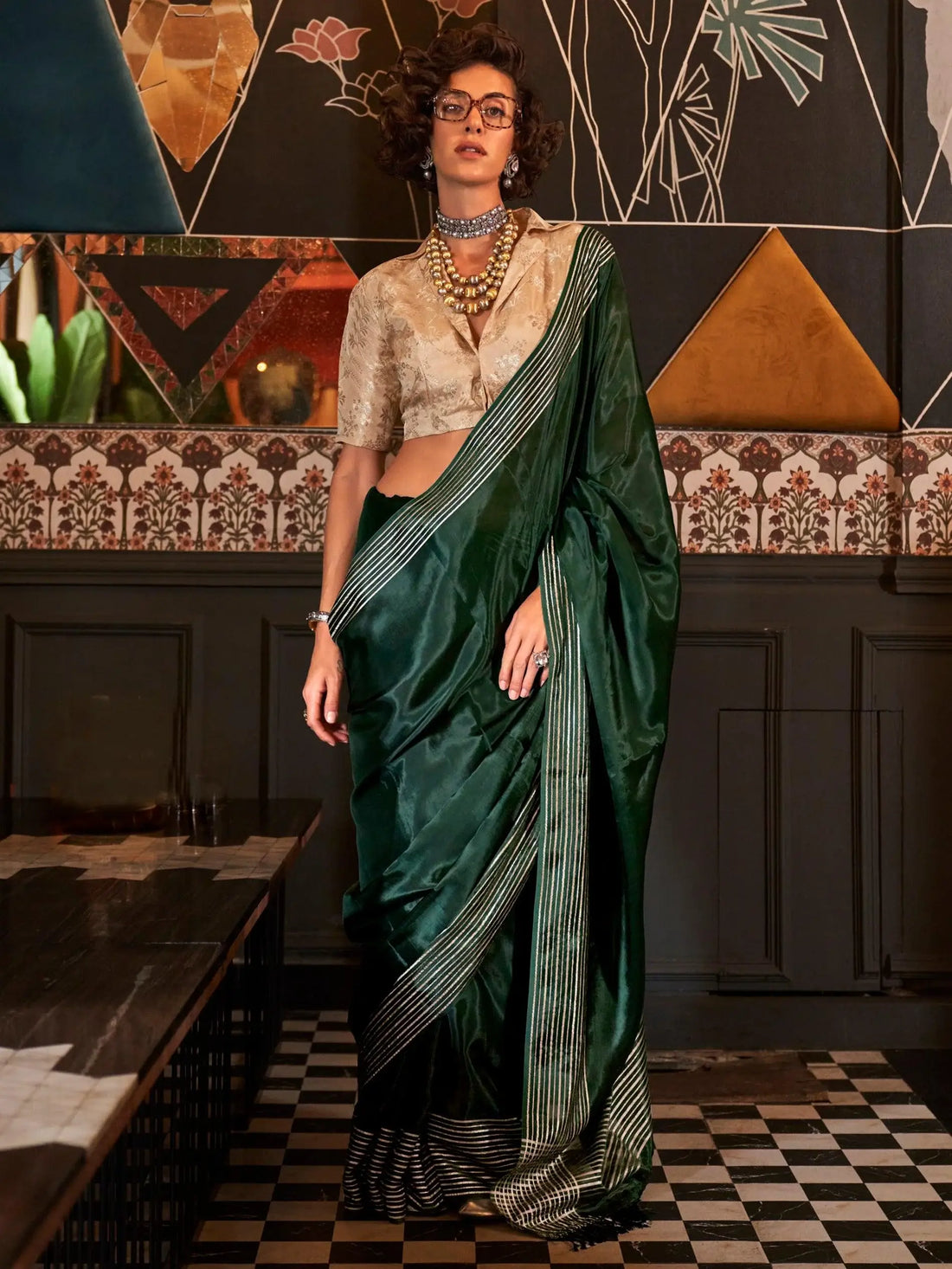 Bewitching Green Weaving Silk Mehendi Wear Saree With Blouse - Zeel Clothing