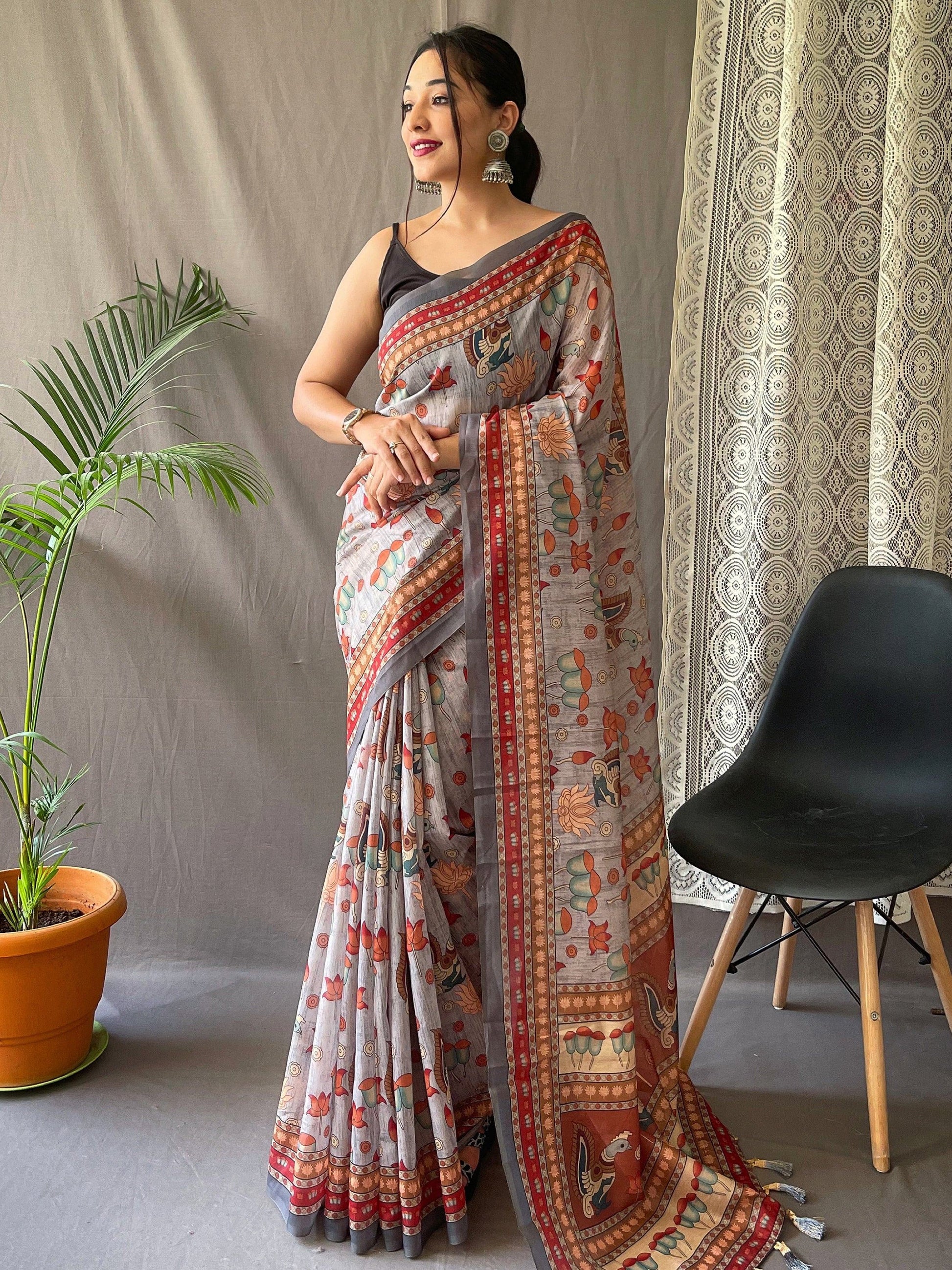 Bewitching Light Grey Kalamkari Print Cotton Traditional Saree - Zeel Clothing