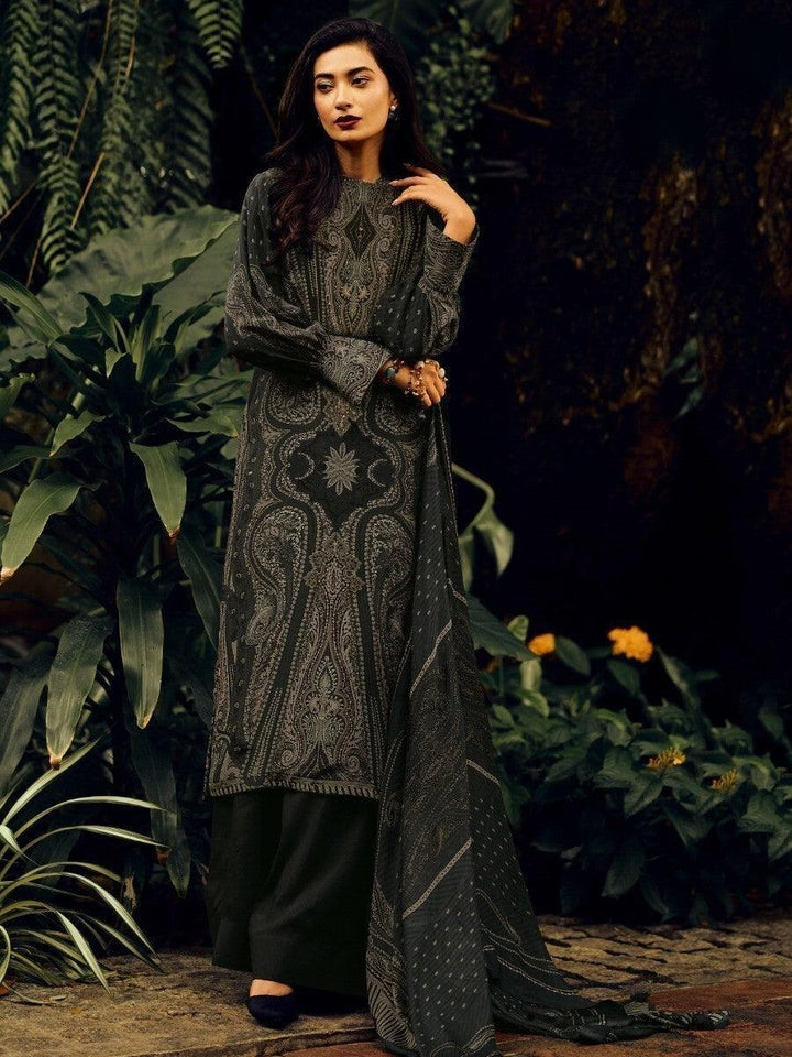 Captivating Black Embroidered Silk Salwar Kameez With Dupatta