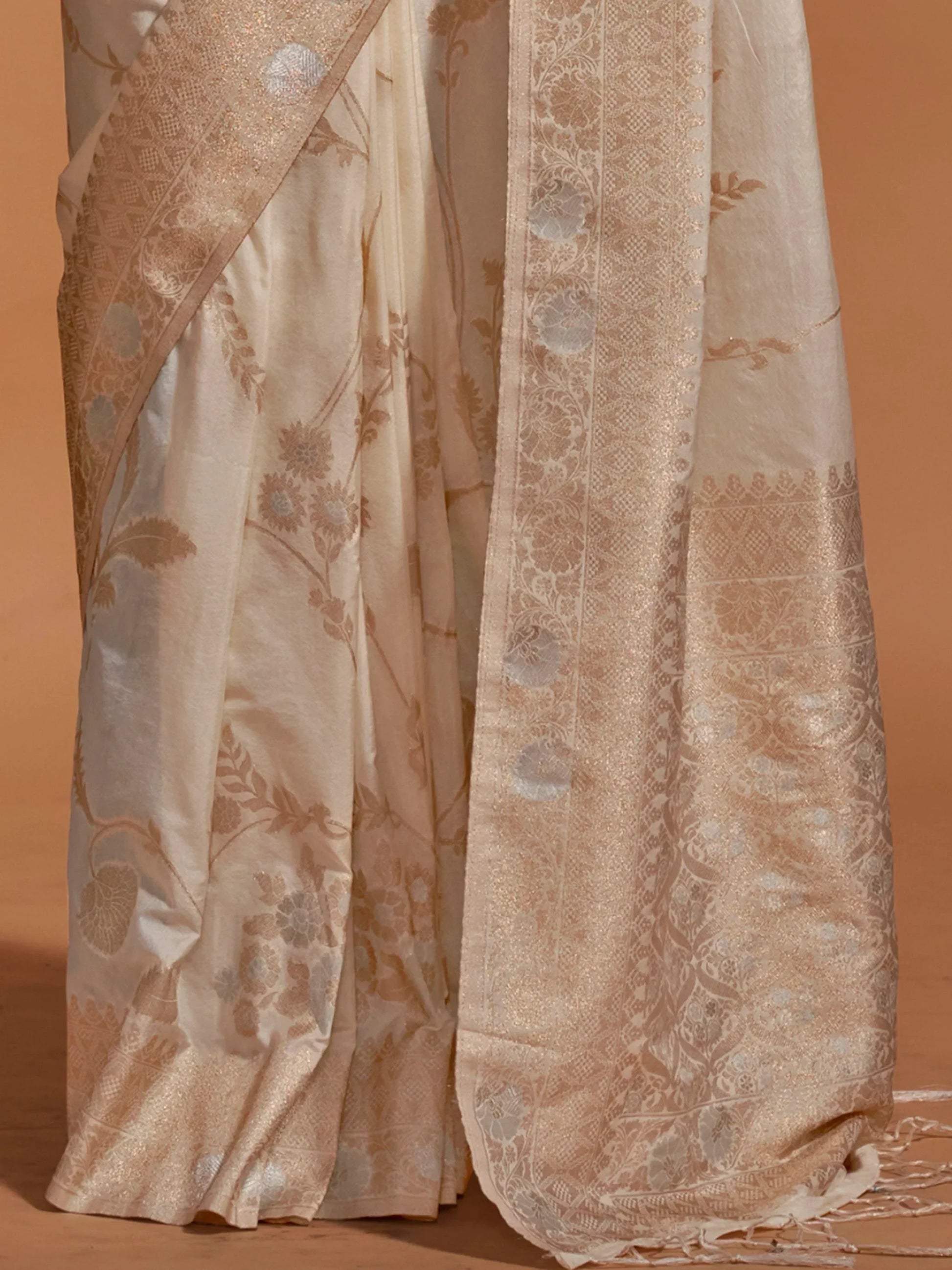 Captivating Cream Zari Weaving Georgette Traditional Saree With Blouse - Zeel Clothing
