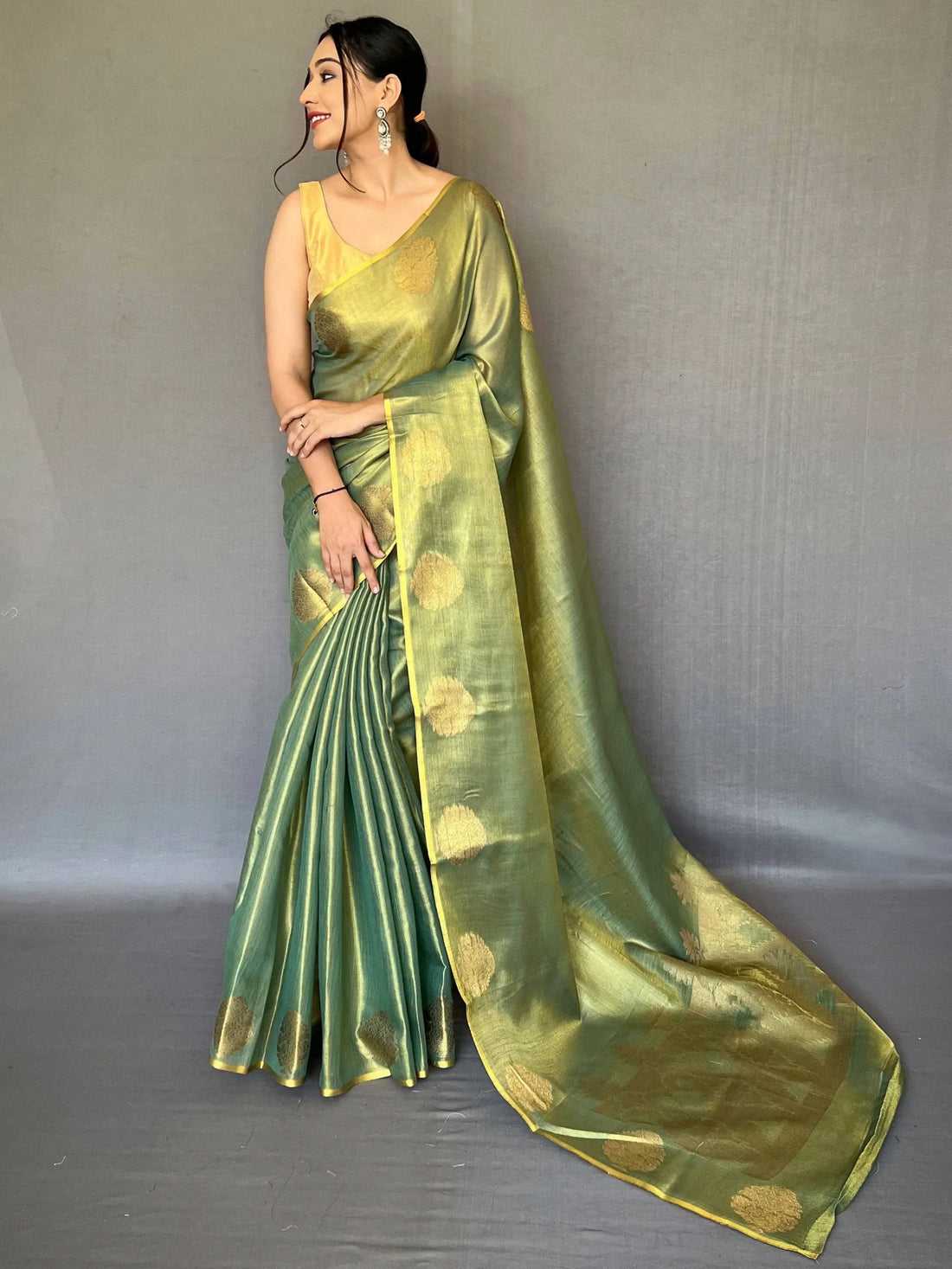 Captivating Green Woven Silk Wedding Wear Saree With Blouse - Zeel Clothing