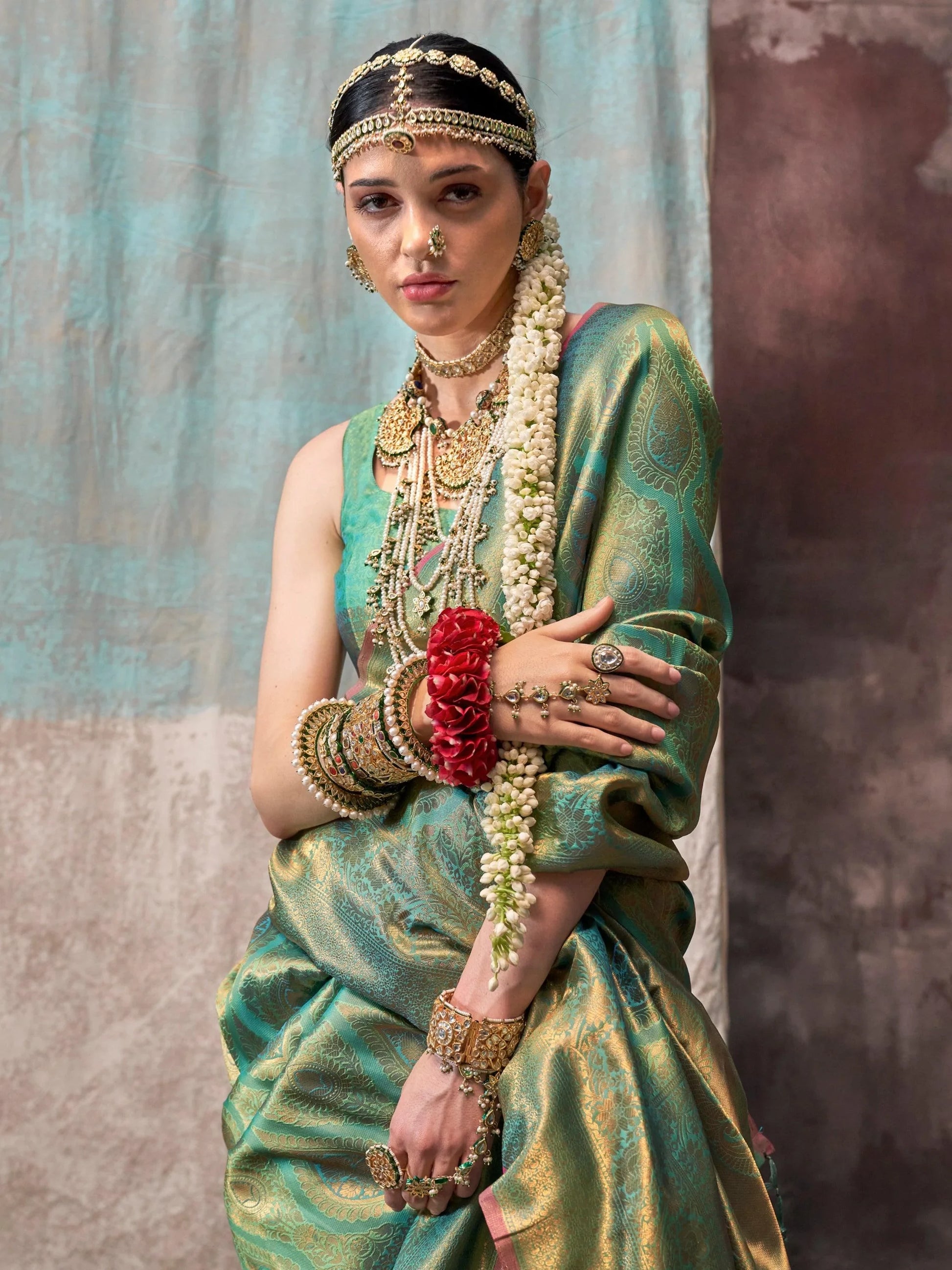 Captivating Green Zari Weaving Silk Traditional Saree With Blouse