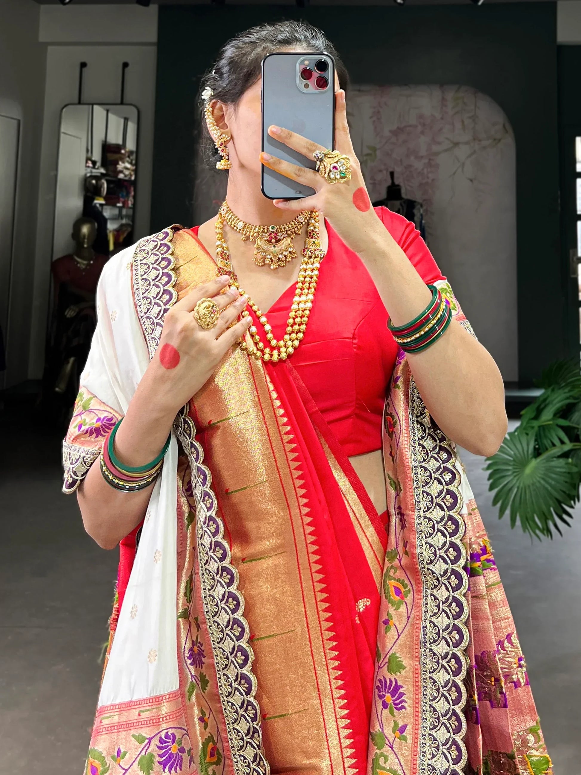 Captivating Red Zari Weaving Jacquard Nauvari Bridal Paithani Saree With Dupatta - Zeel Clothing