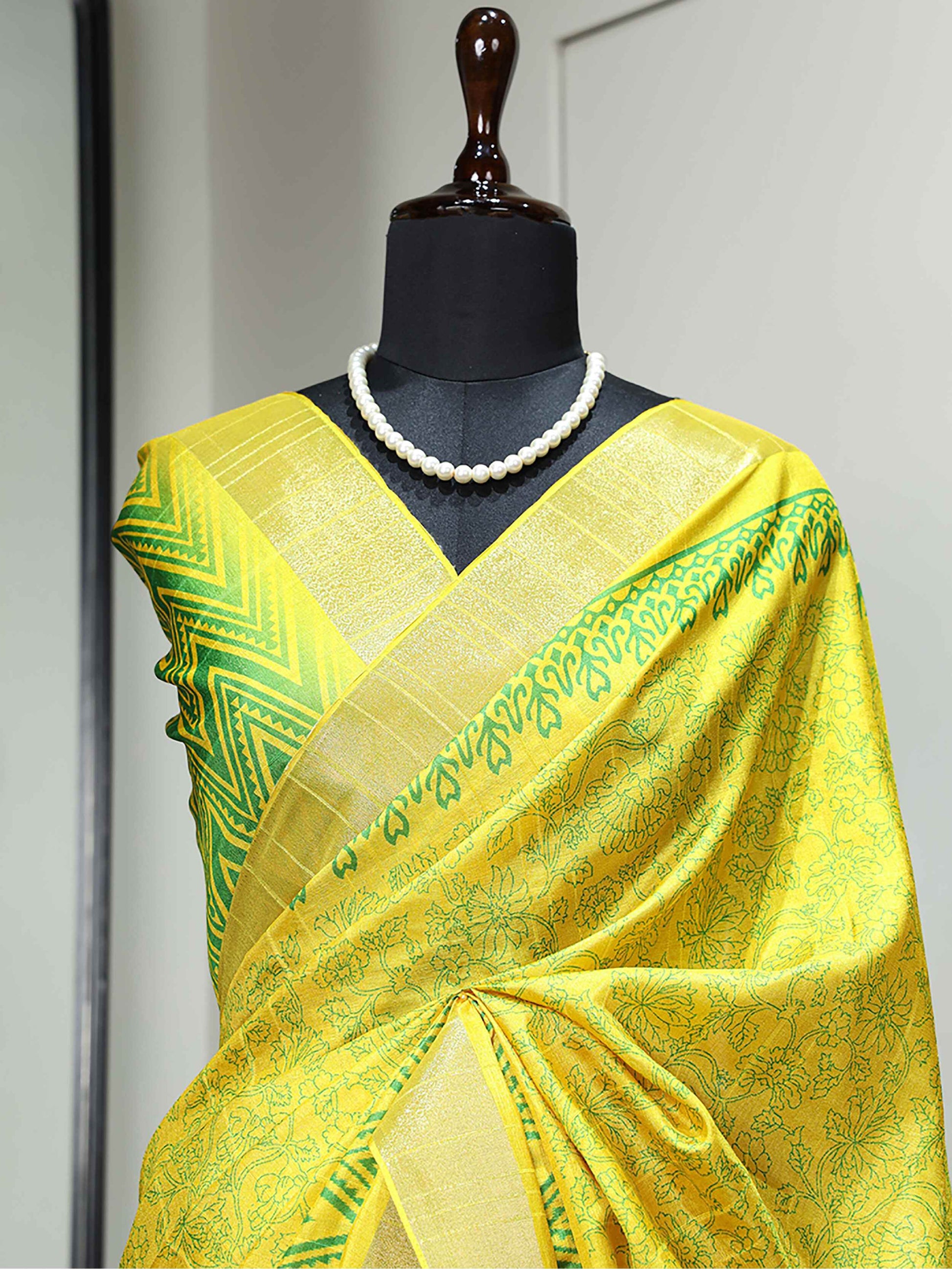 Charming Yellow Digital Printed Handloom Kotha Border Saree With Blouse - Zeel Clothing
