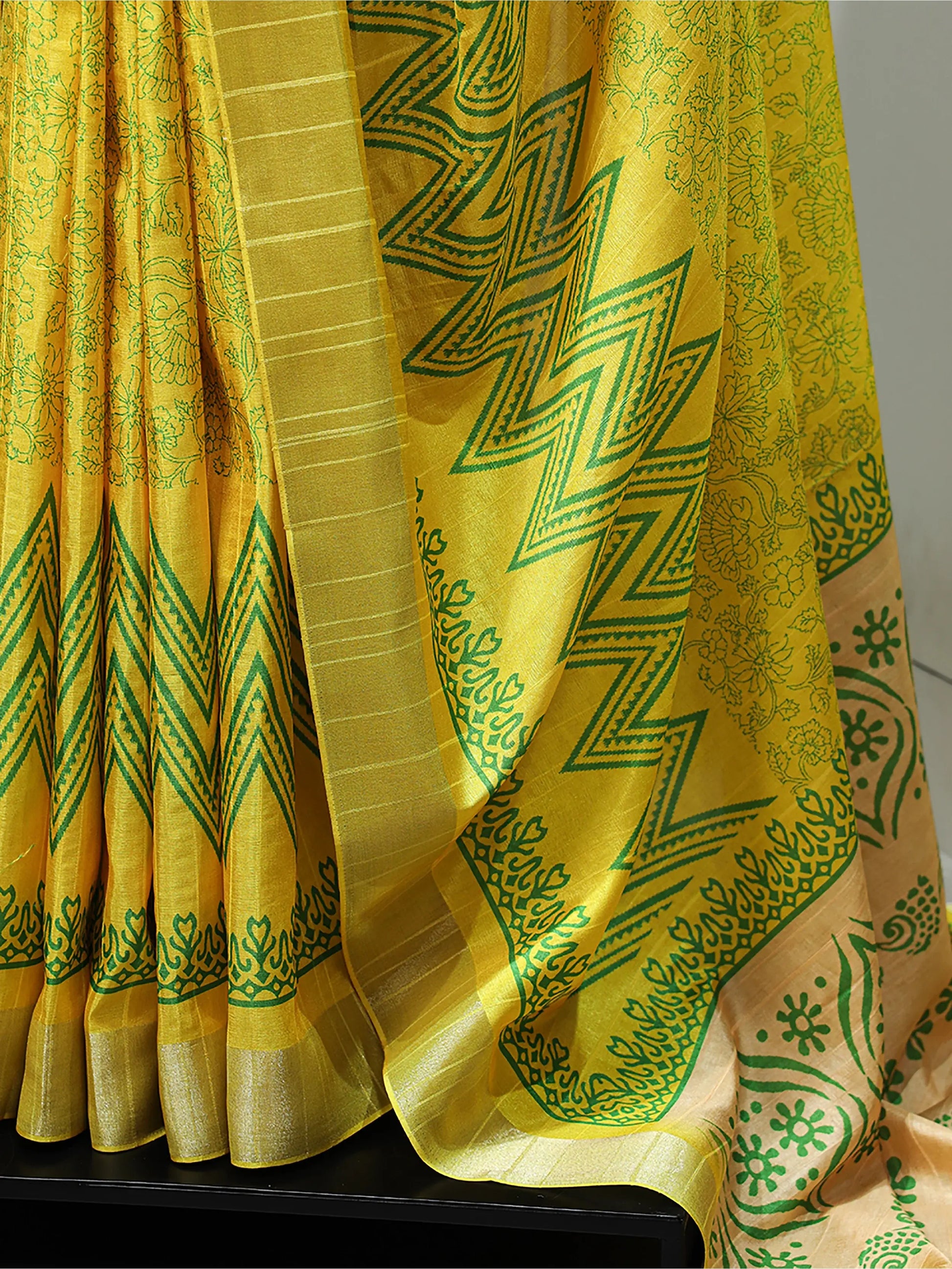 Charming Yellow Digital Printed Handloom Kotha Border Saree With Blouse - Zeel Clothing
