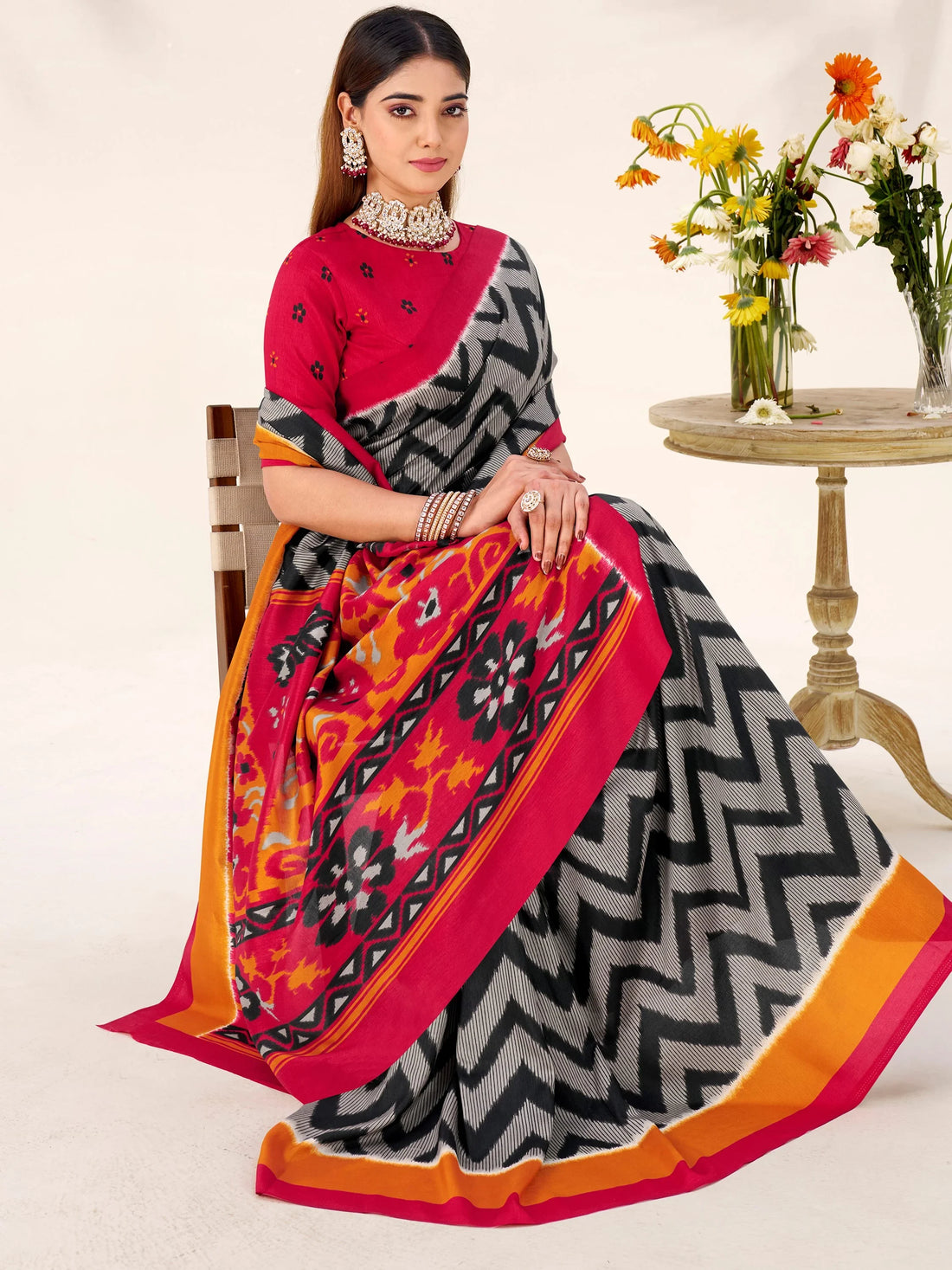 Classic Black Zig-Zag Printed Tussar Silk Casual Wear Saree With Blouse