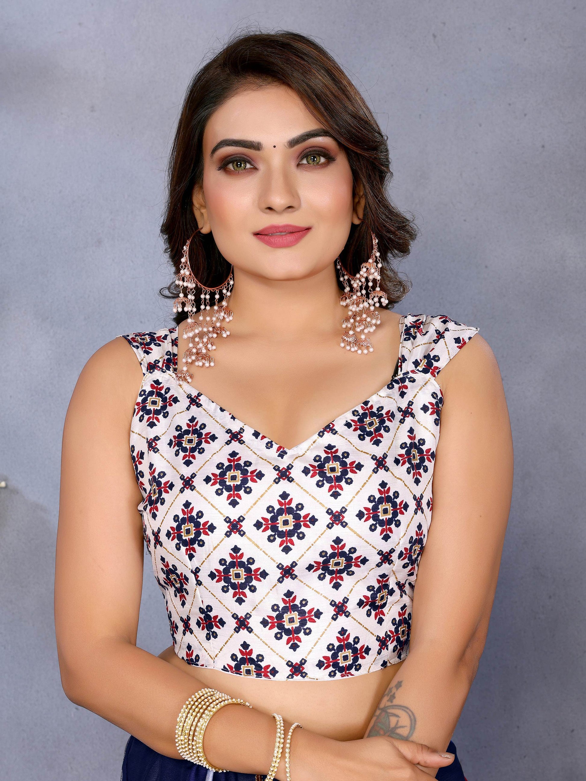 Classic Navy Blue Shibori Printed Chiffon Casual Wear Saree With Blouse - Zeel Clothing