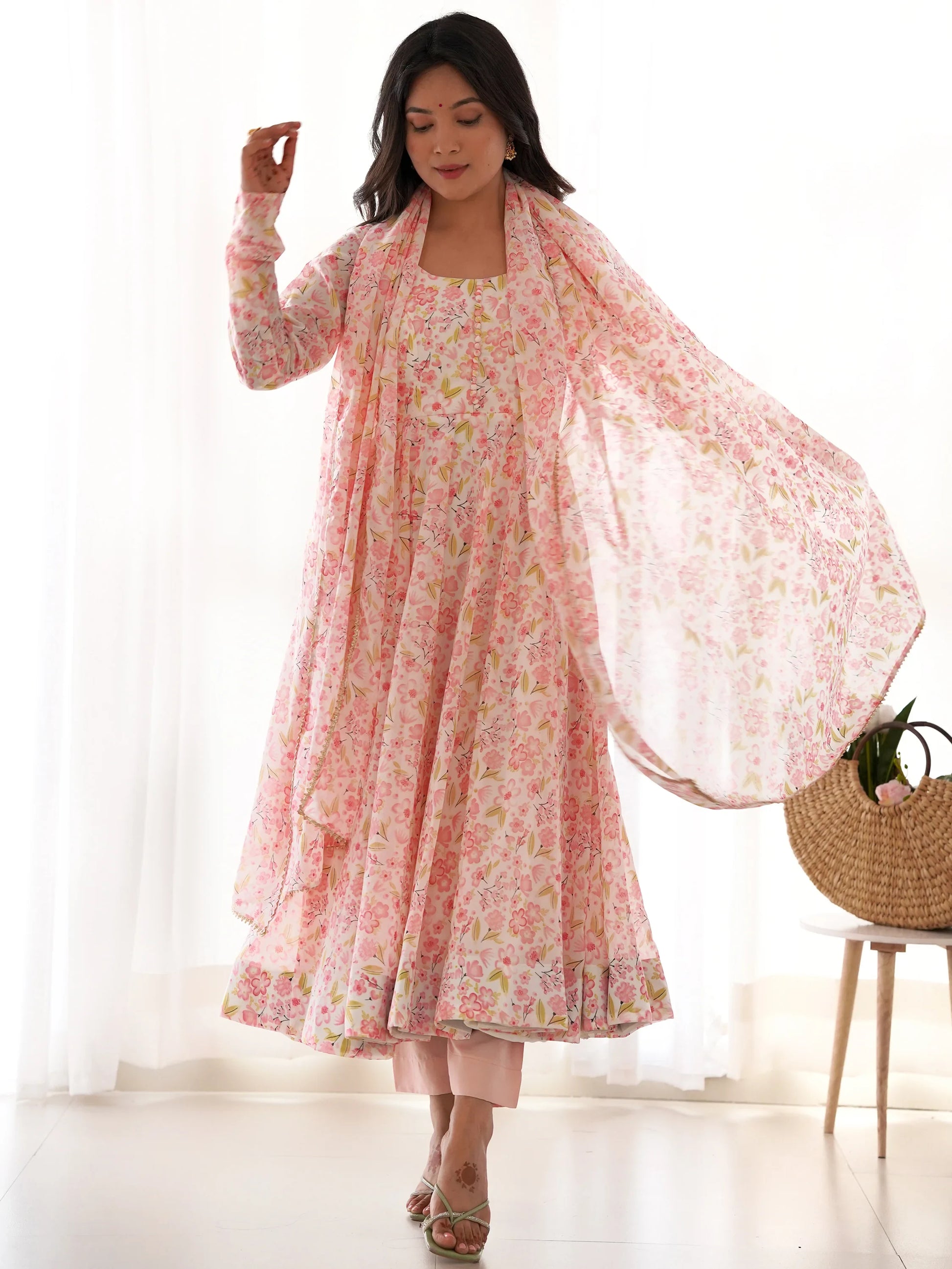 Dazzling White Floral Printed Chiffon Casual Wear Pant Suit With Dupatta - Zeel Clothing