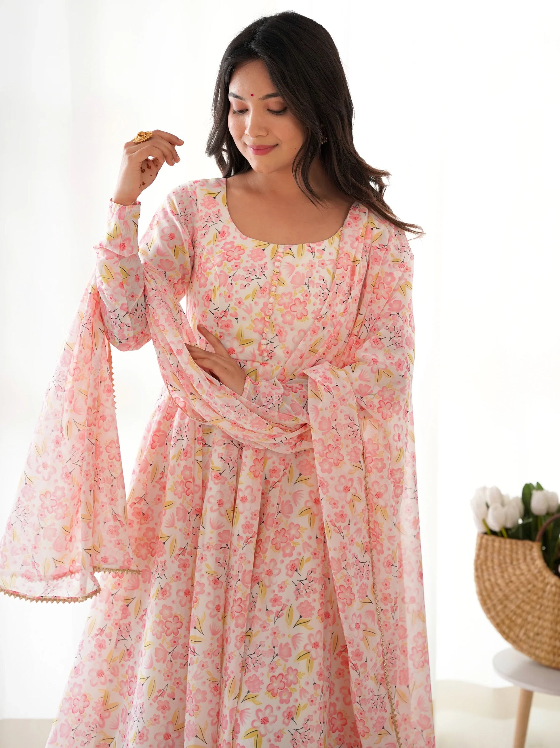 Dazzling White Floral Printed Chiffon Casual Wear Pant Suit With Dupatta - Zeel Clothing