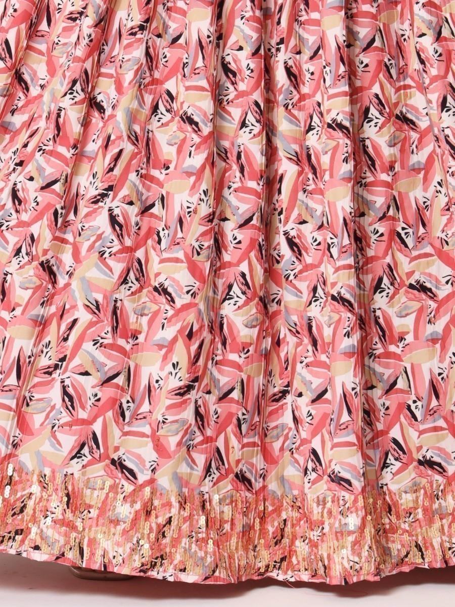 Pleated women's skirt with pink floral print and gold sequin hem, stylish fashion apparel