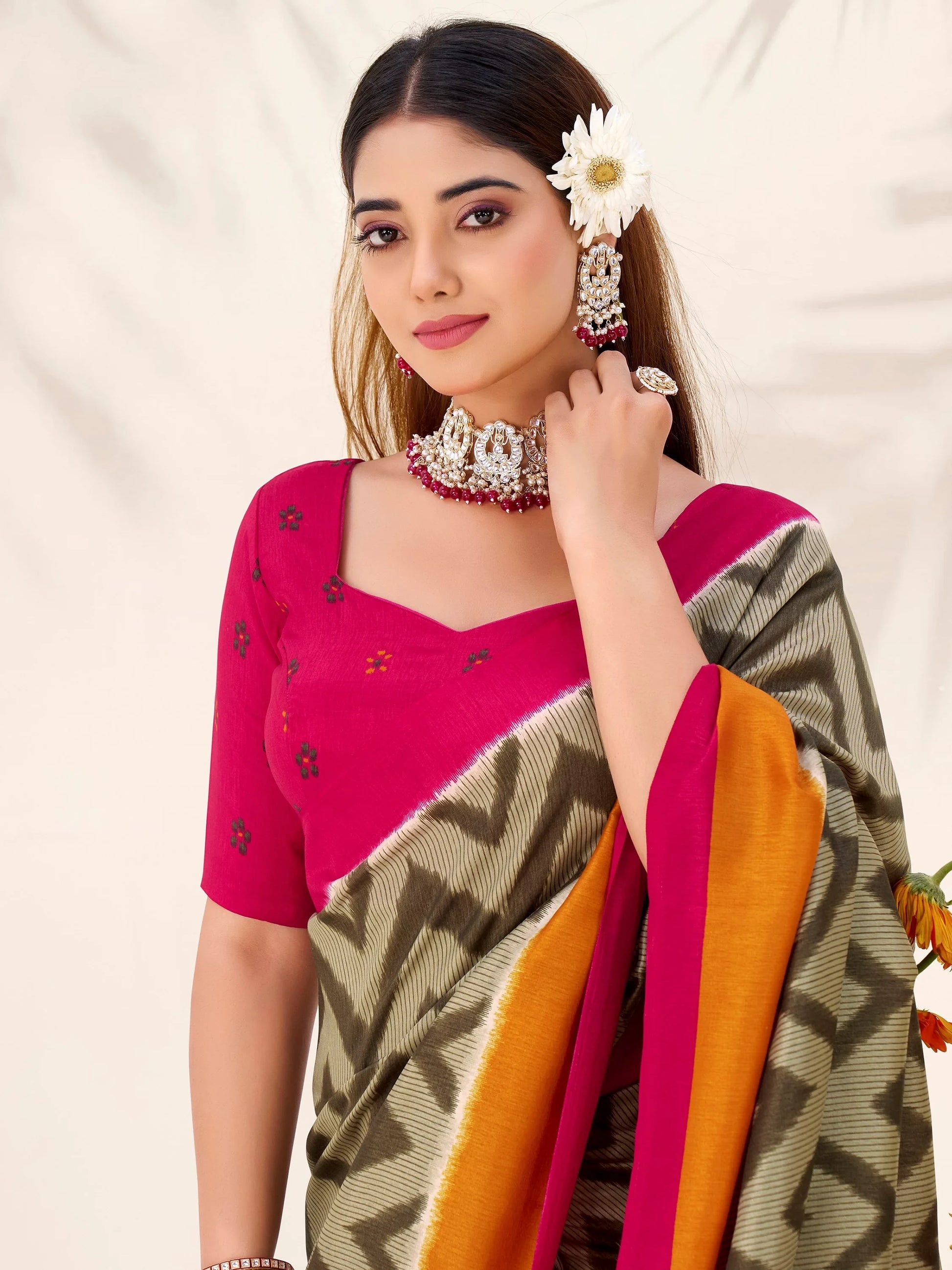 Elegant Green Printed Tussar Silk Mehendi Wear Saree With Blouse