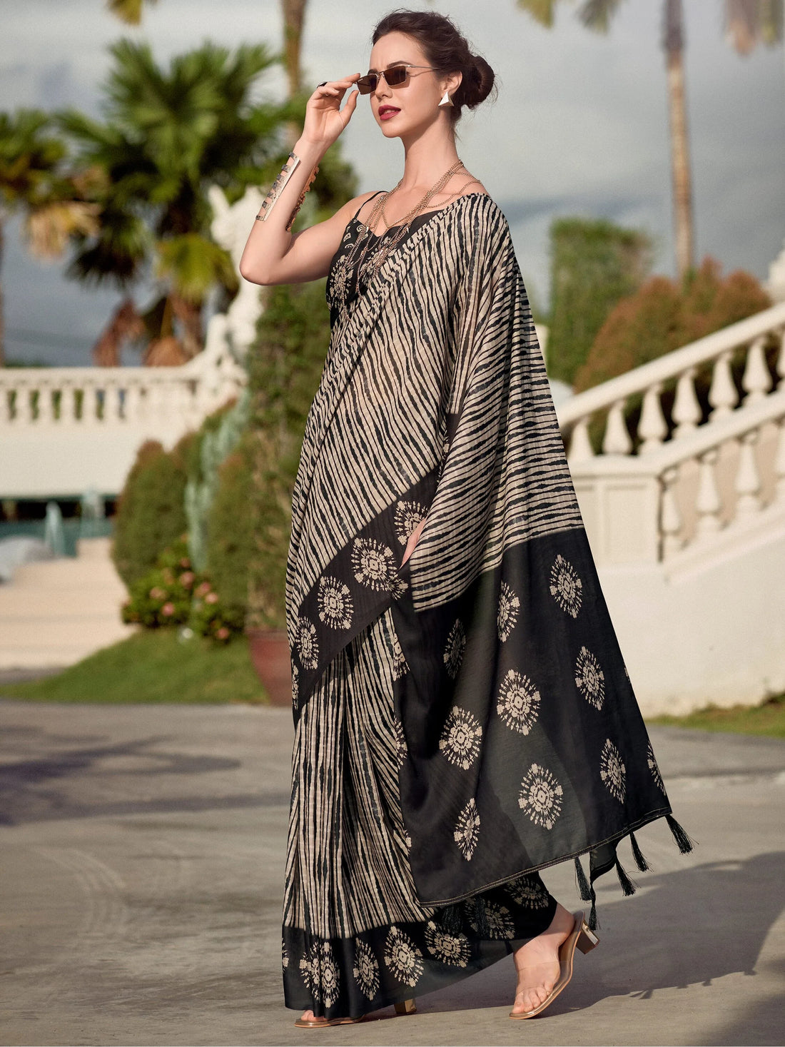 Enchanting Black Digital Printed Silk Traditional Saree With Blouse - Zeel Clothing