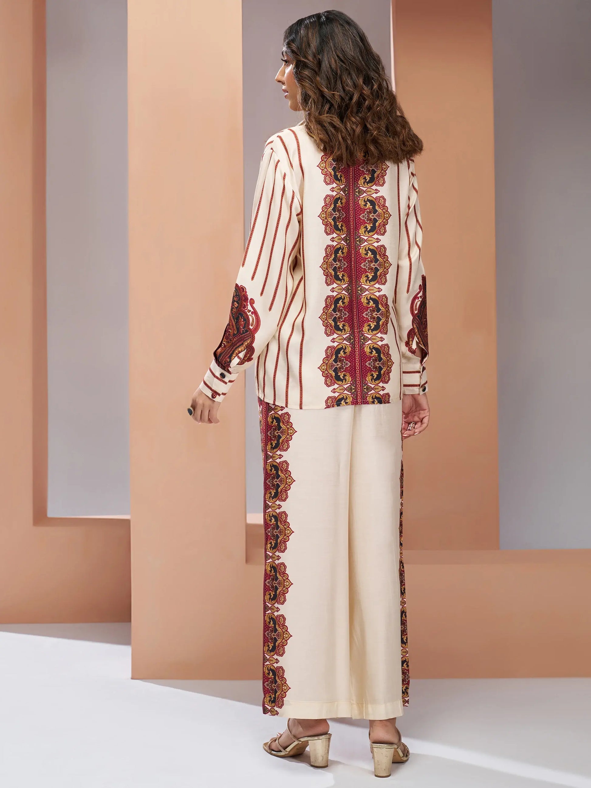 Enchanting Cream Digital Printed Muslin Silk Casual Wear Co-Ord Set - Zeel Clothing