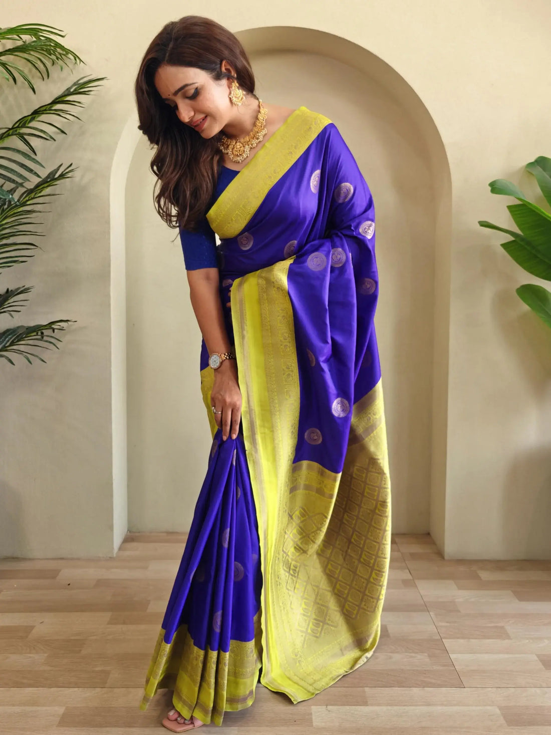 Endearing Royal Blue Zari Weaving Silk Designer Saree With Blouse - Zeel Clothing